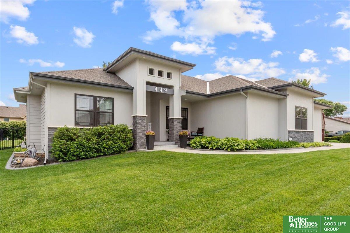 449 Sherwood Drive