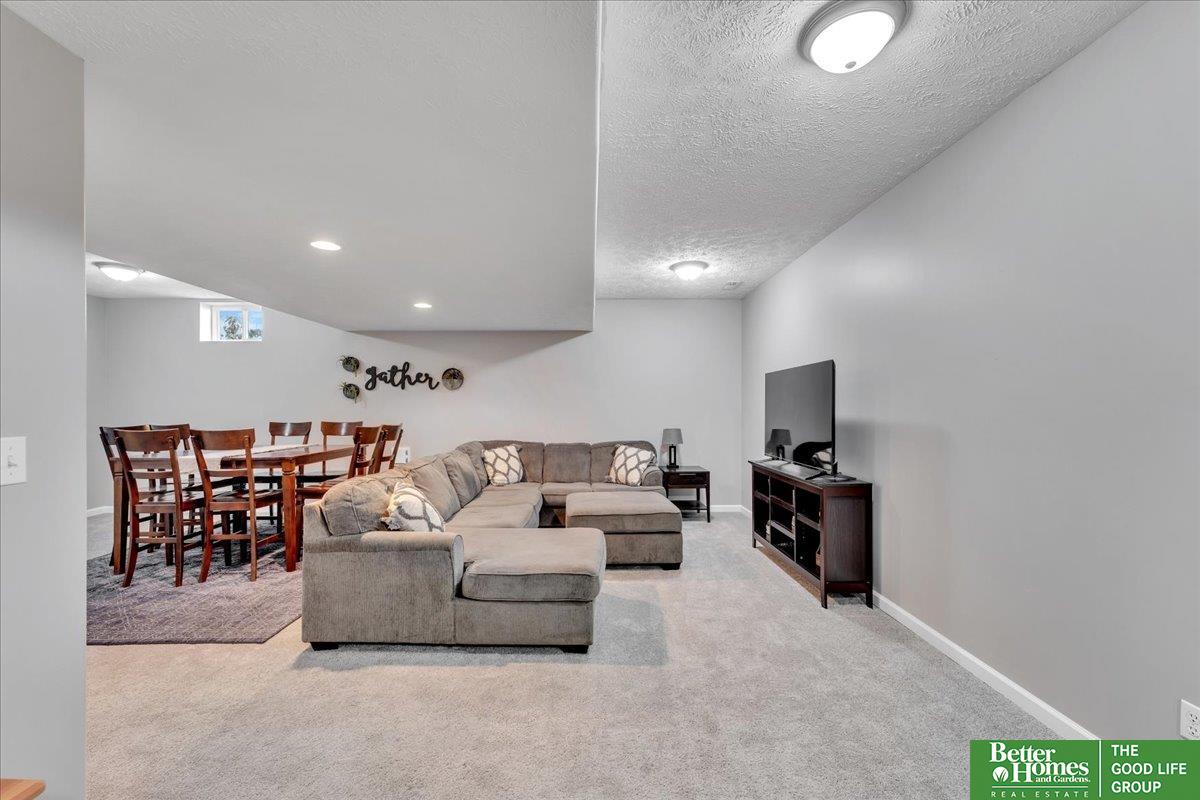 7103 S 193rd Street