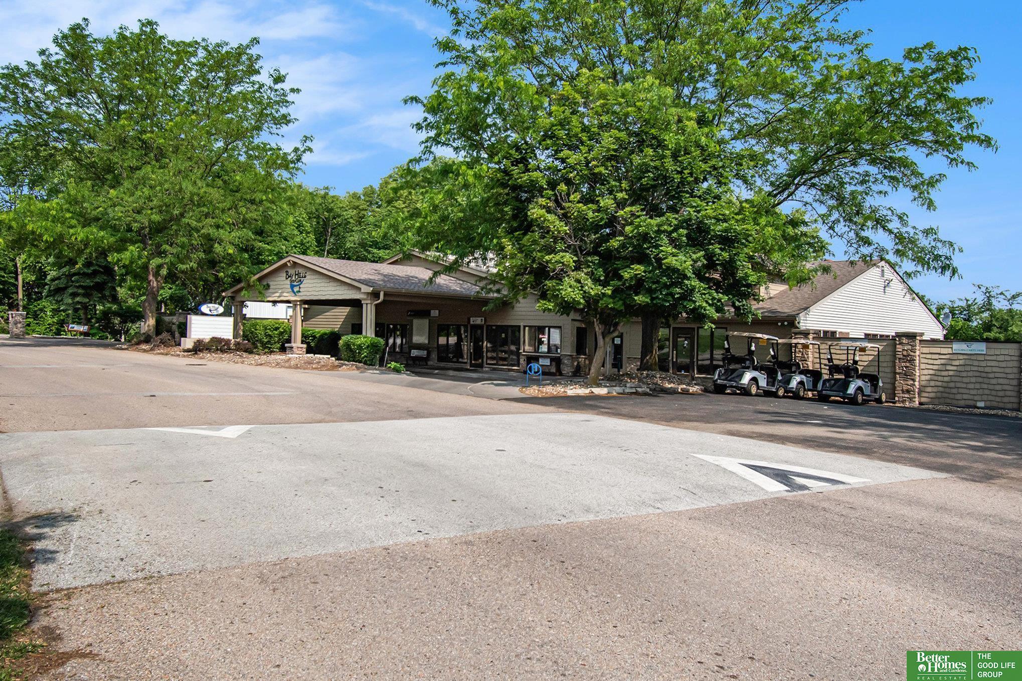 3322 Fairway Drive