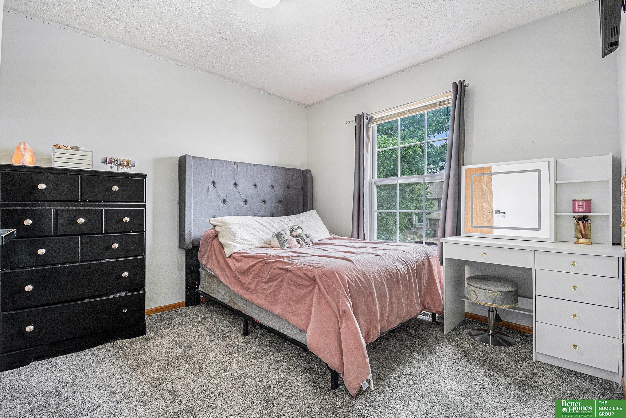 15807 Willow Street