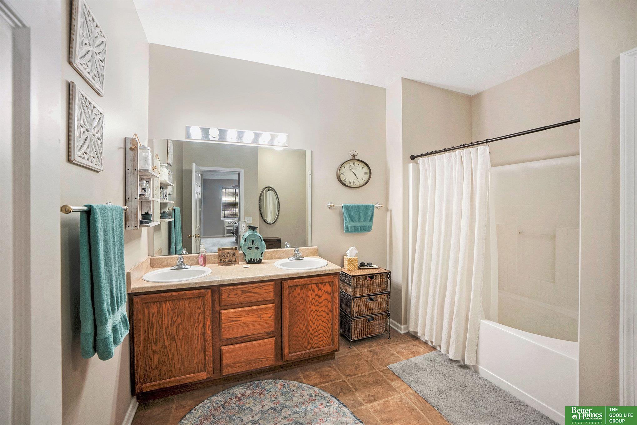 14008 Tregaron Ridge Avenue