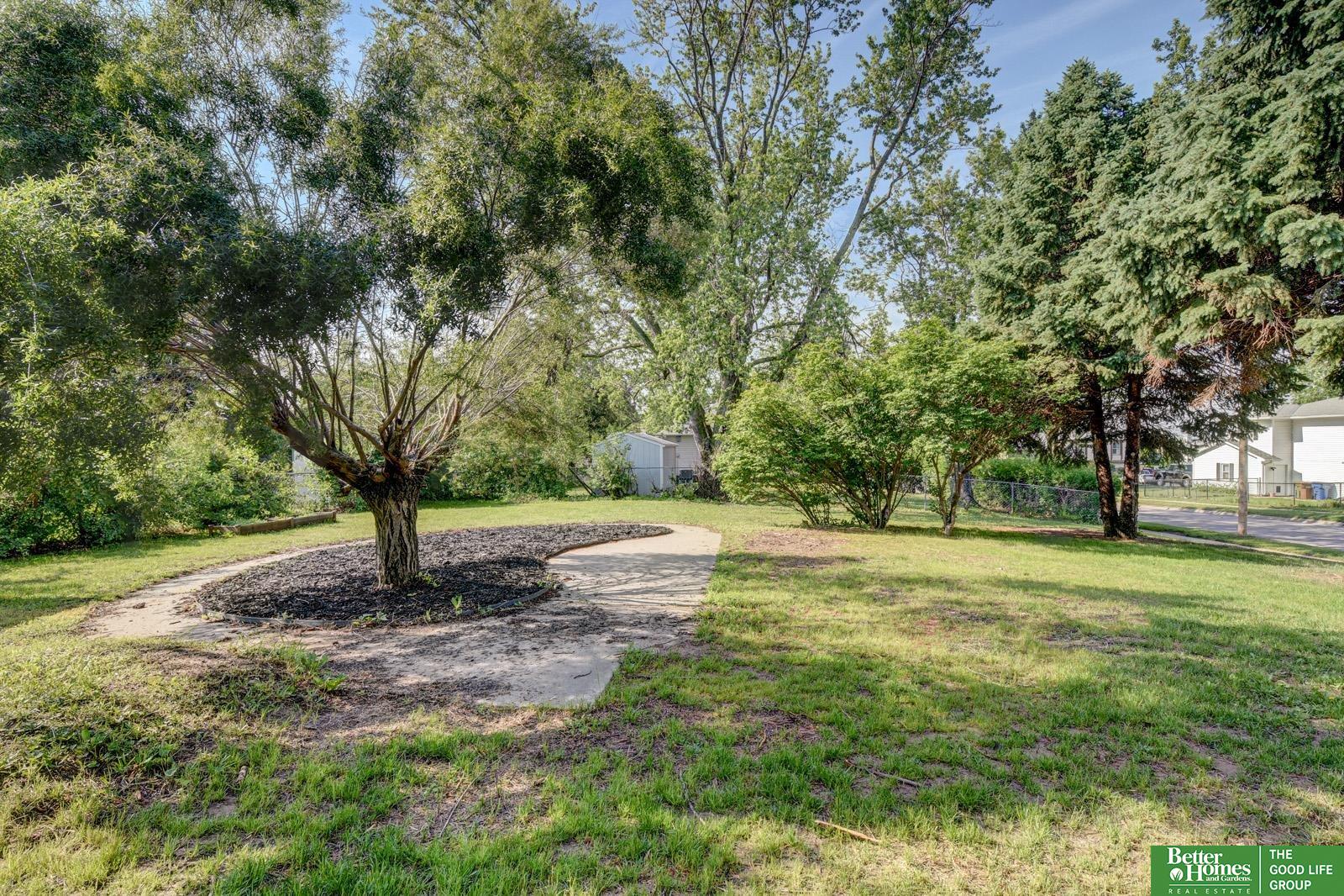 2213 Twin Ridge Drive
