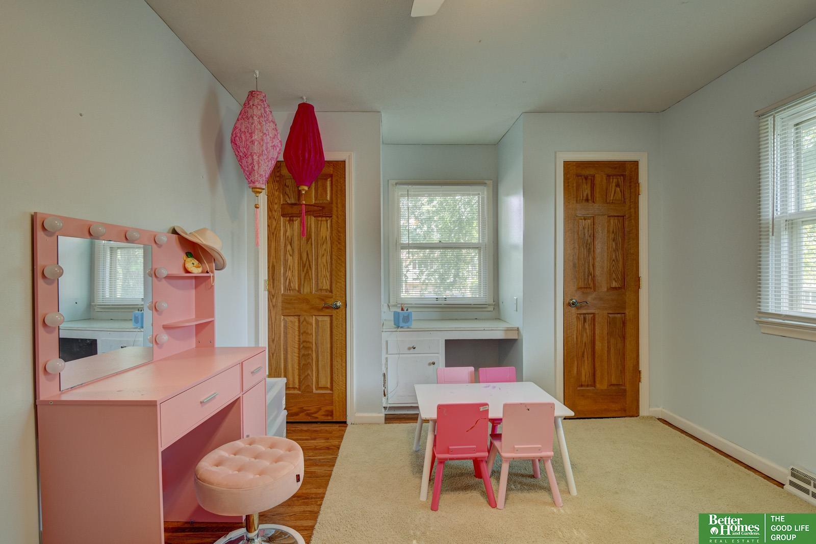 2213 Twin Ridge Drive