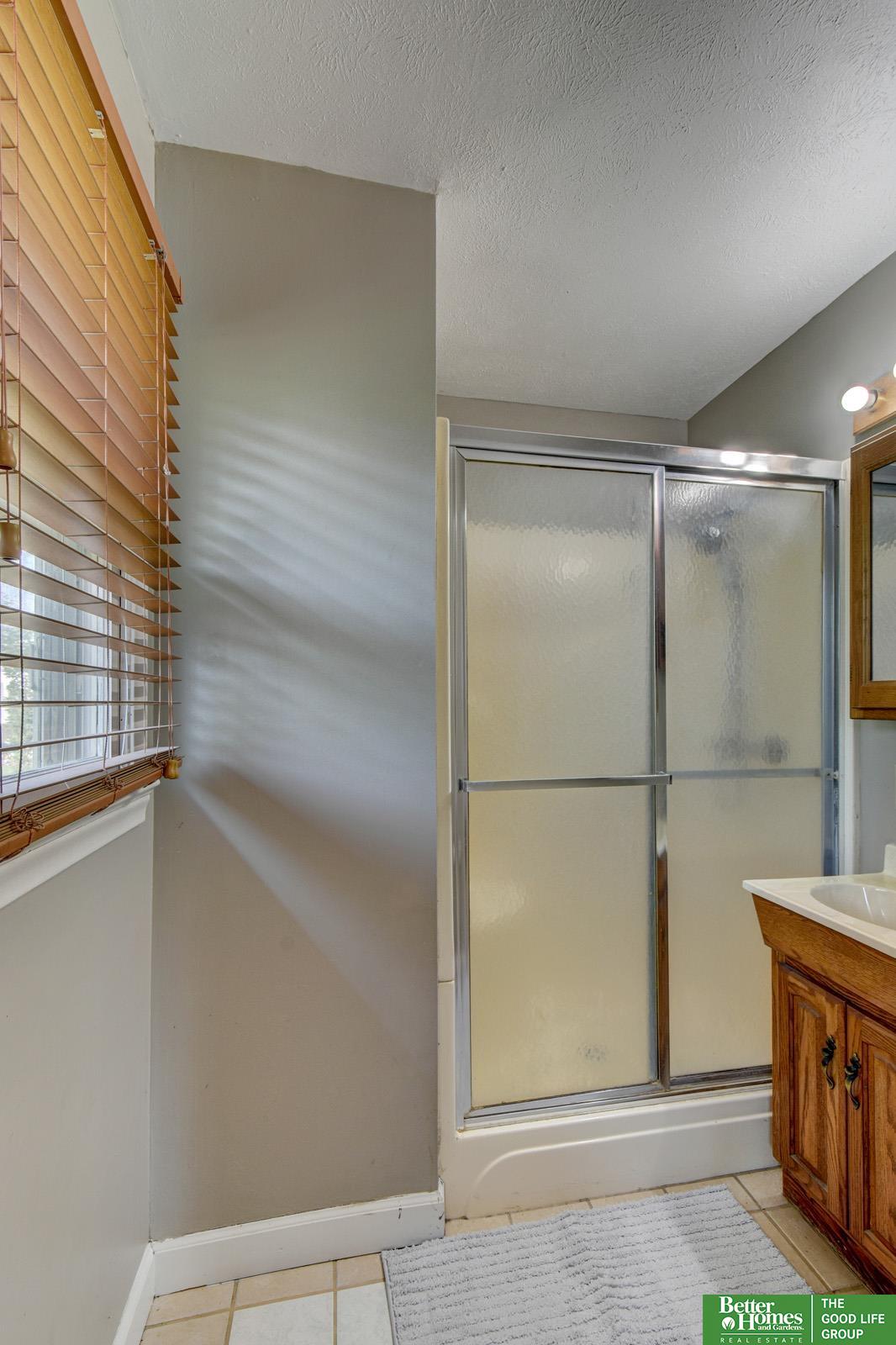 2213 Twin Ridge Drive