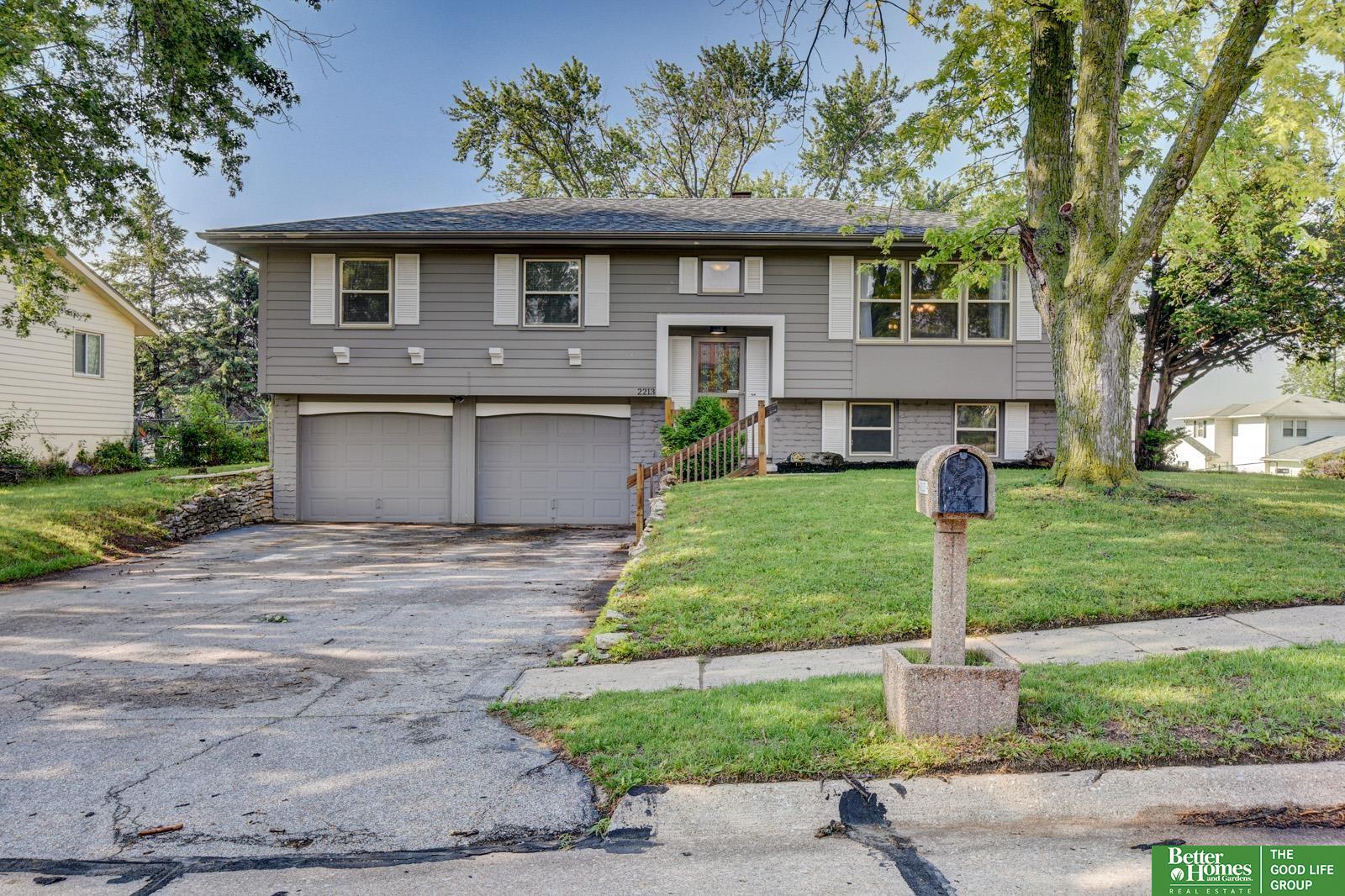 2213 Twin Ridge Drive