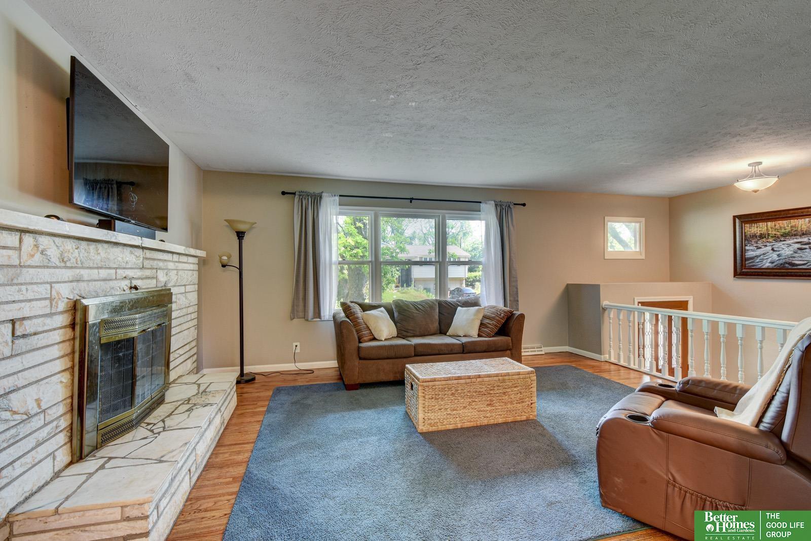 2213 Twin Ridge Drive