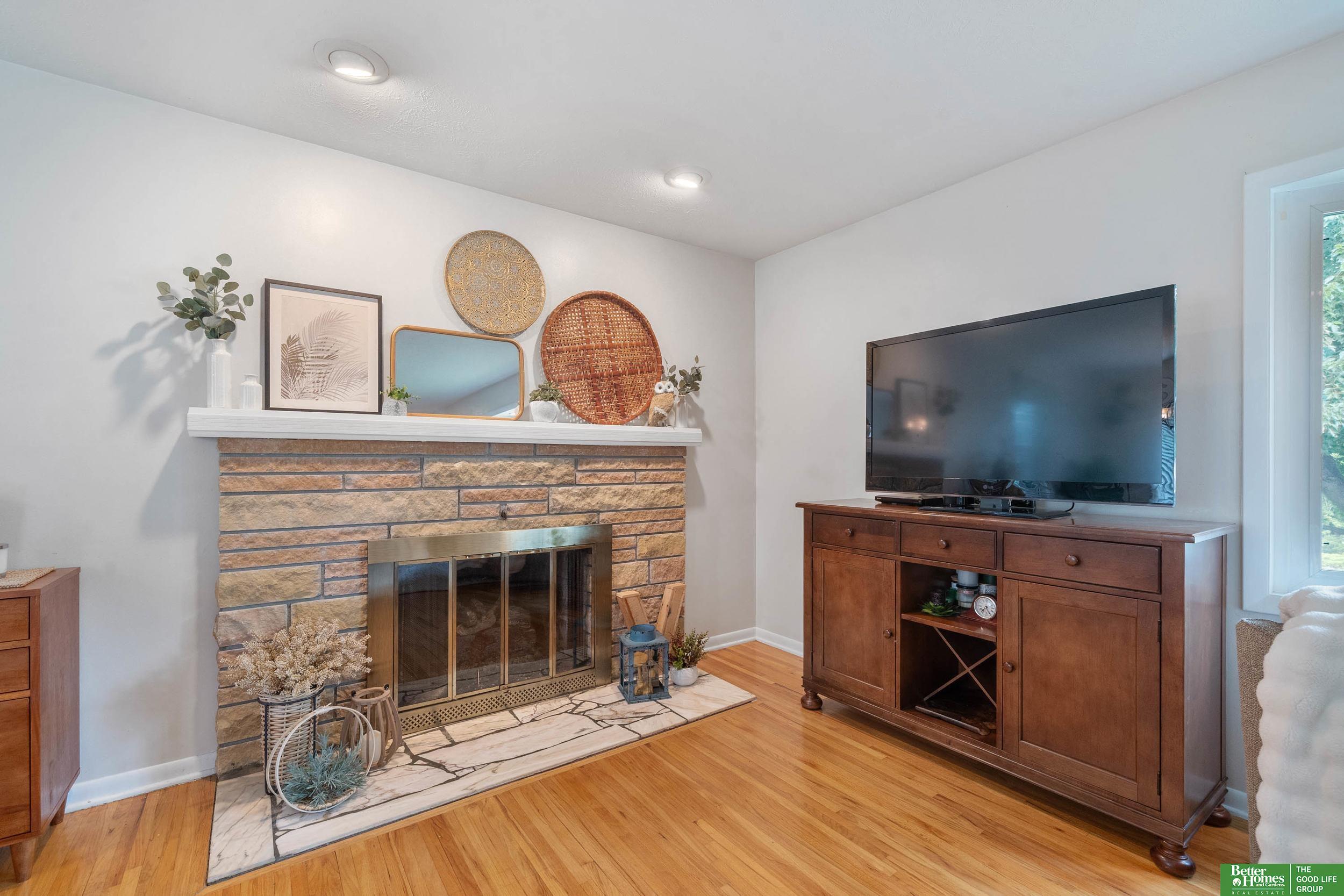 1404 S 126th Street