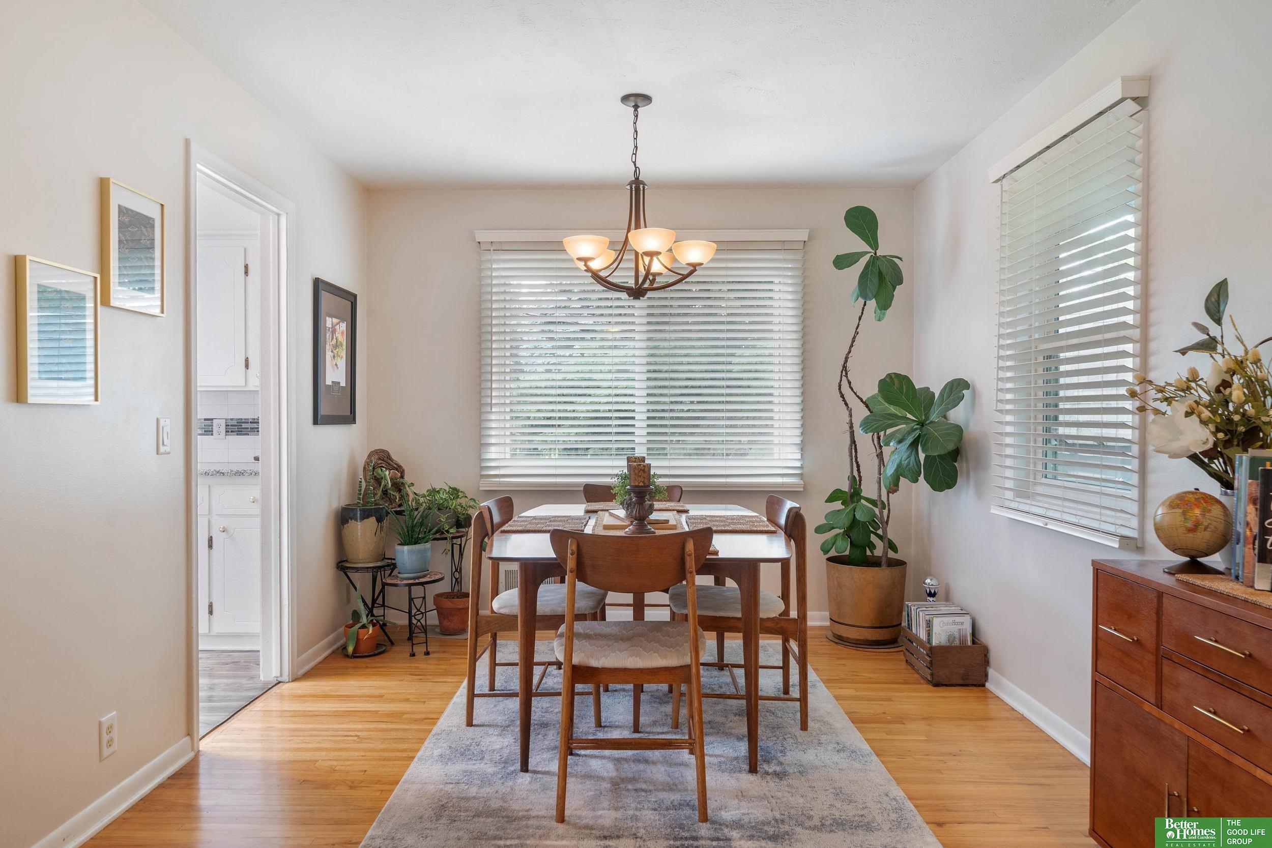 1404 S 126th Street