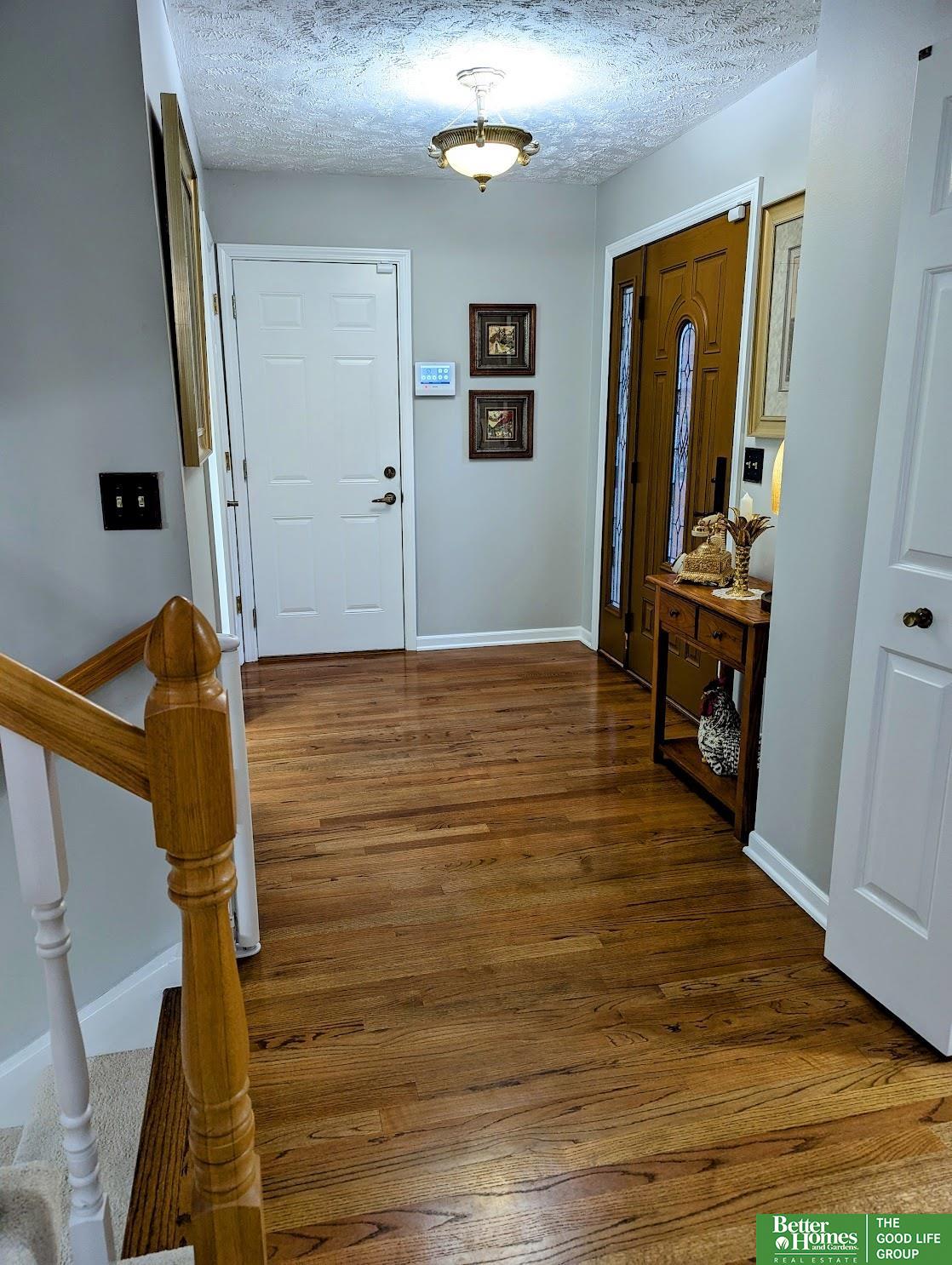 11819 Mason Plaza