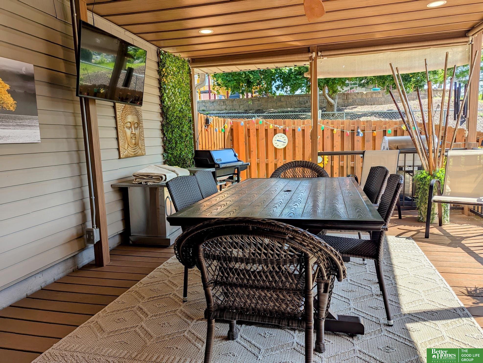 11819 Mason Plaza