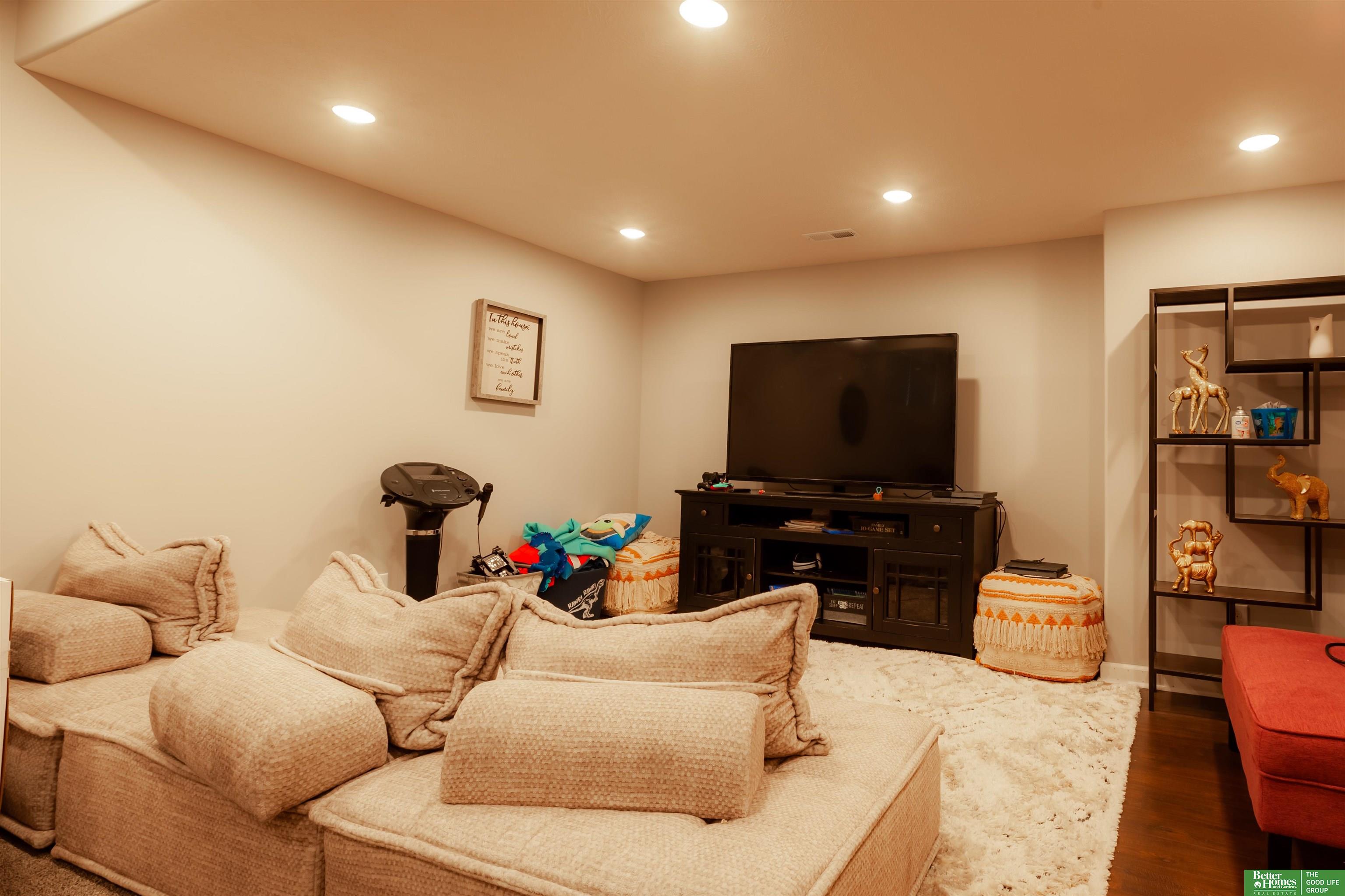 12210 Quail Drive