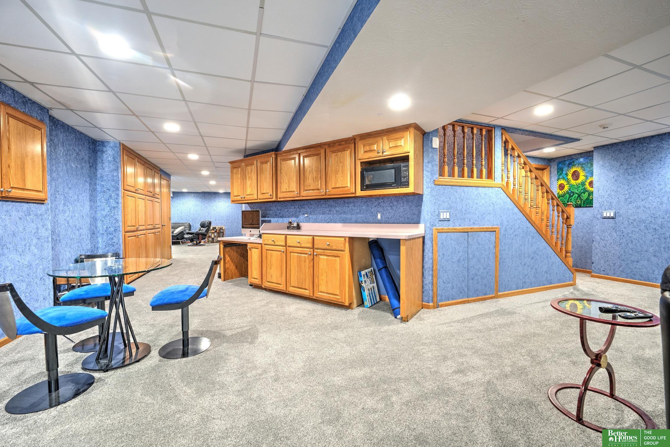 12918 Western Circle
