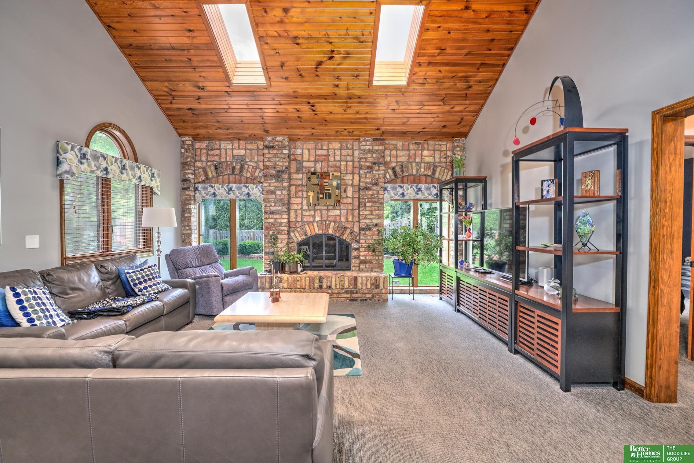 12918 Western Circle