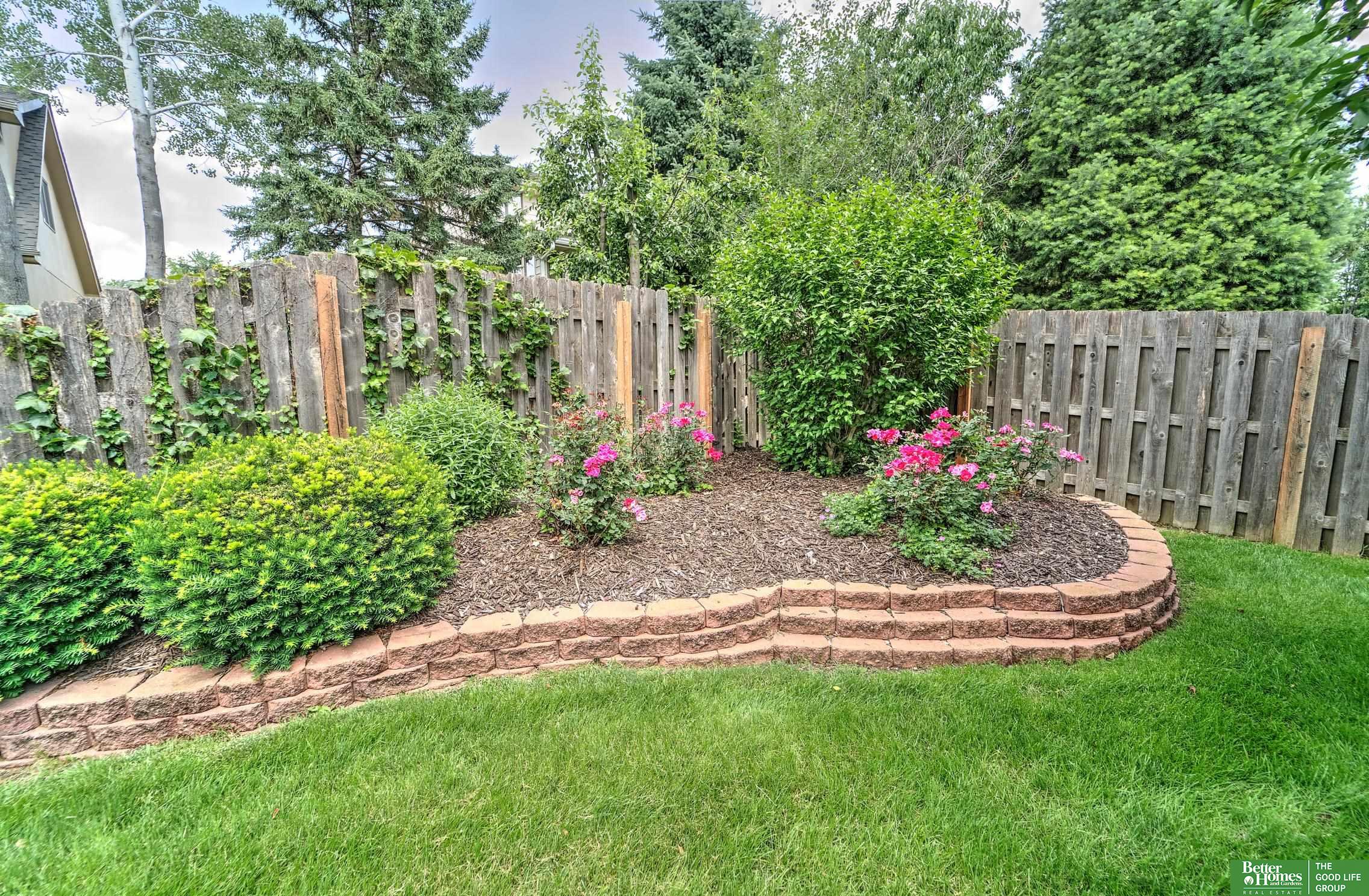 12918 Western Circle
