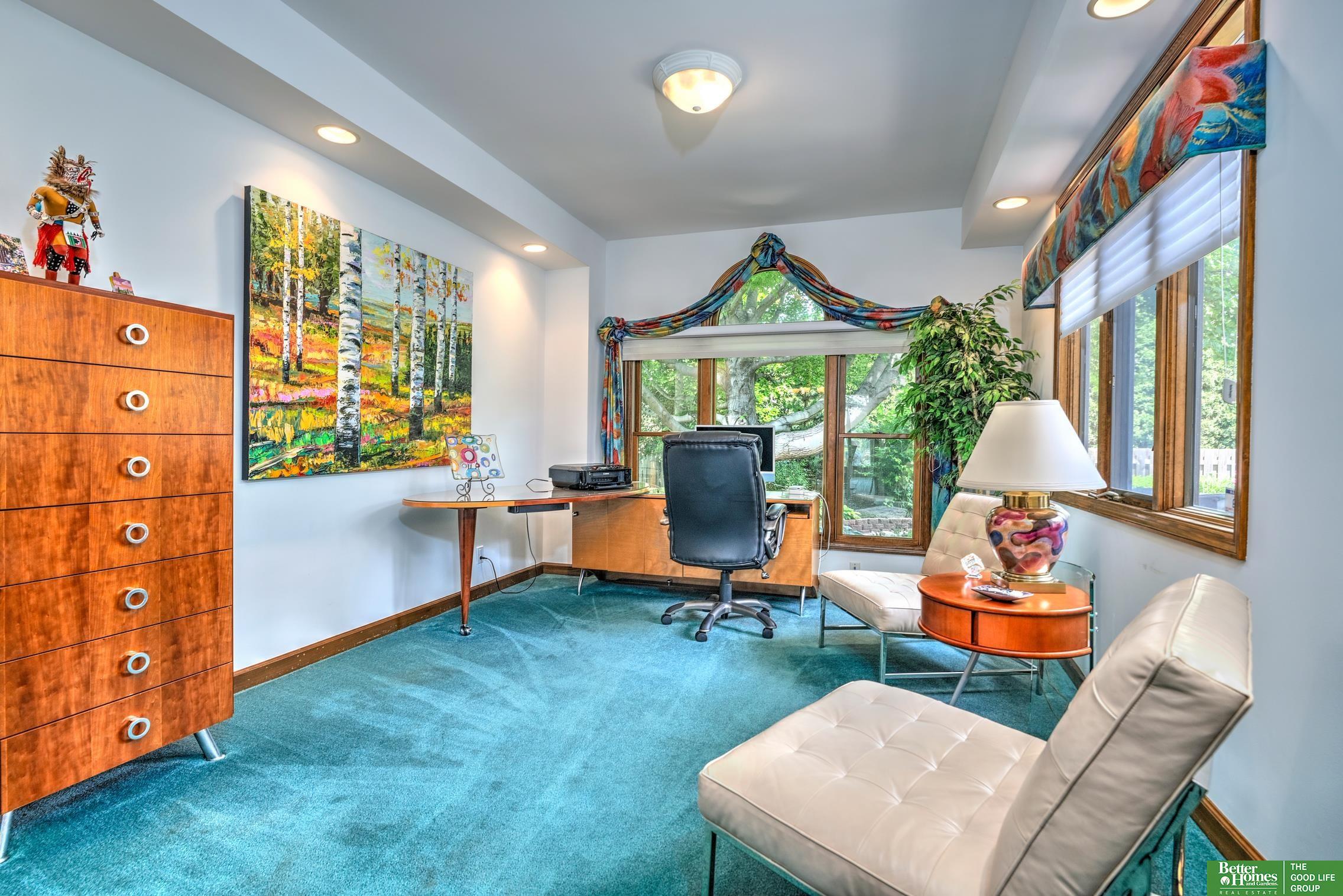 12918 Western Circle