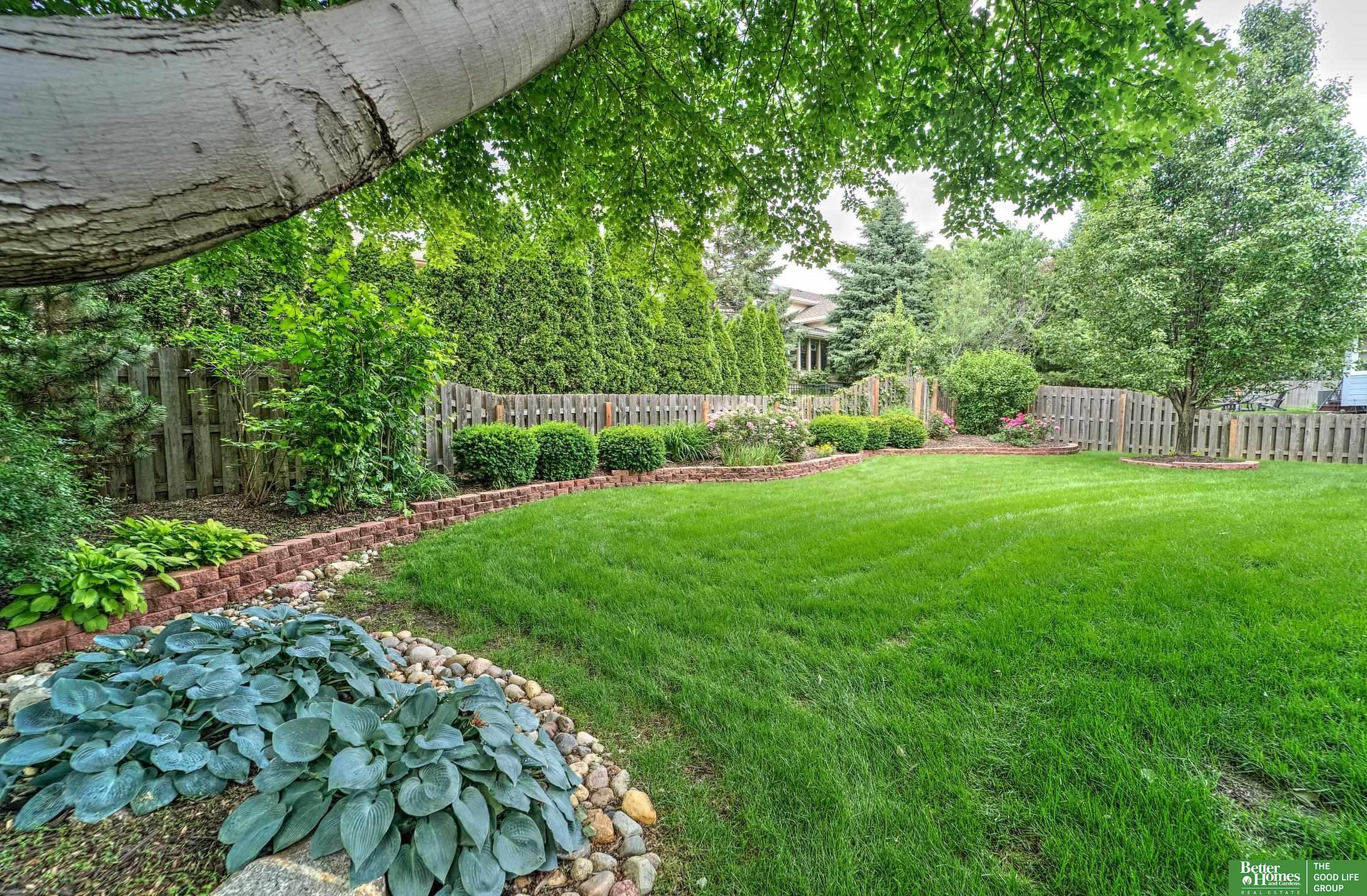 12918 Western Circle