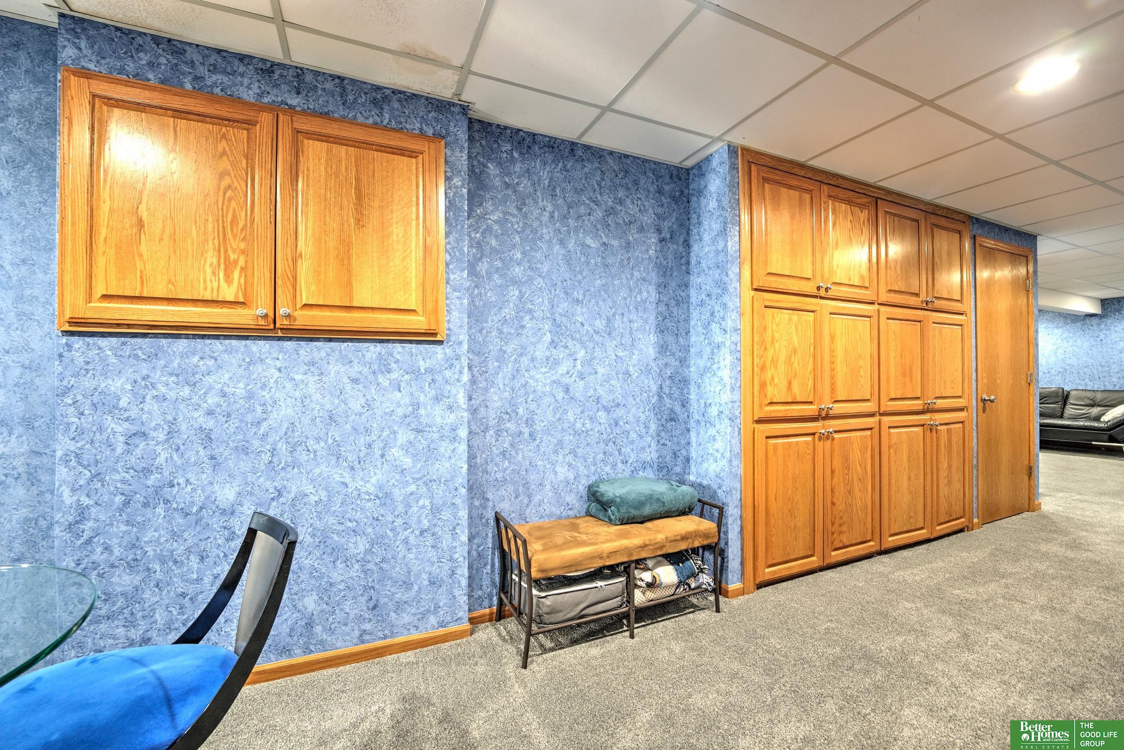 12918 Western Circle