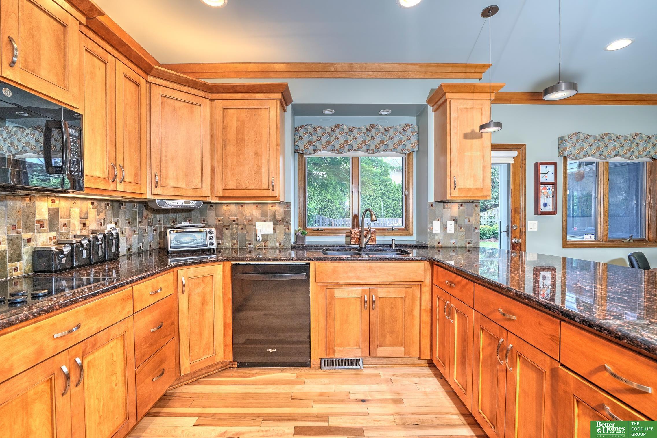 12918 Western Circle