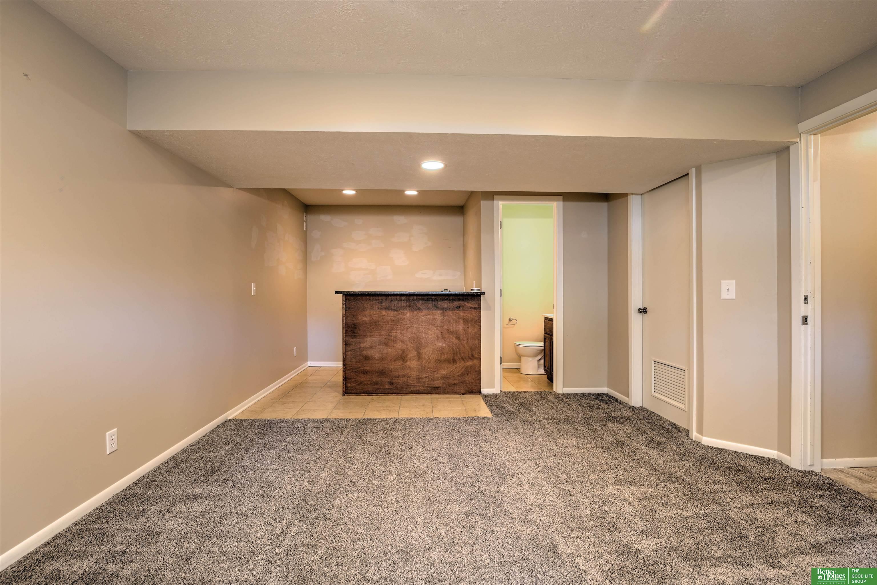 15934 Arbor Circle