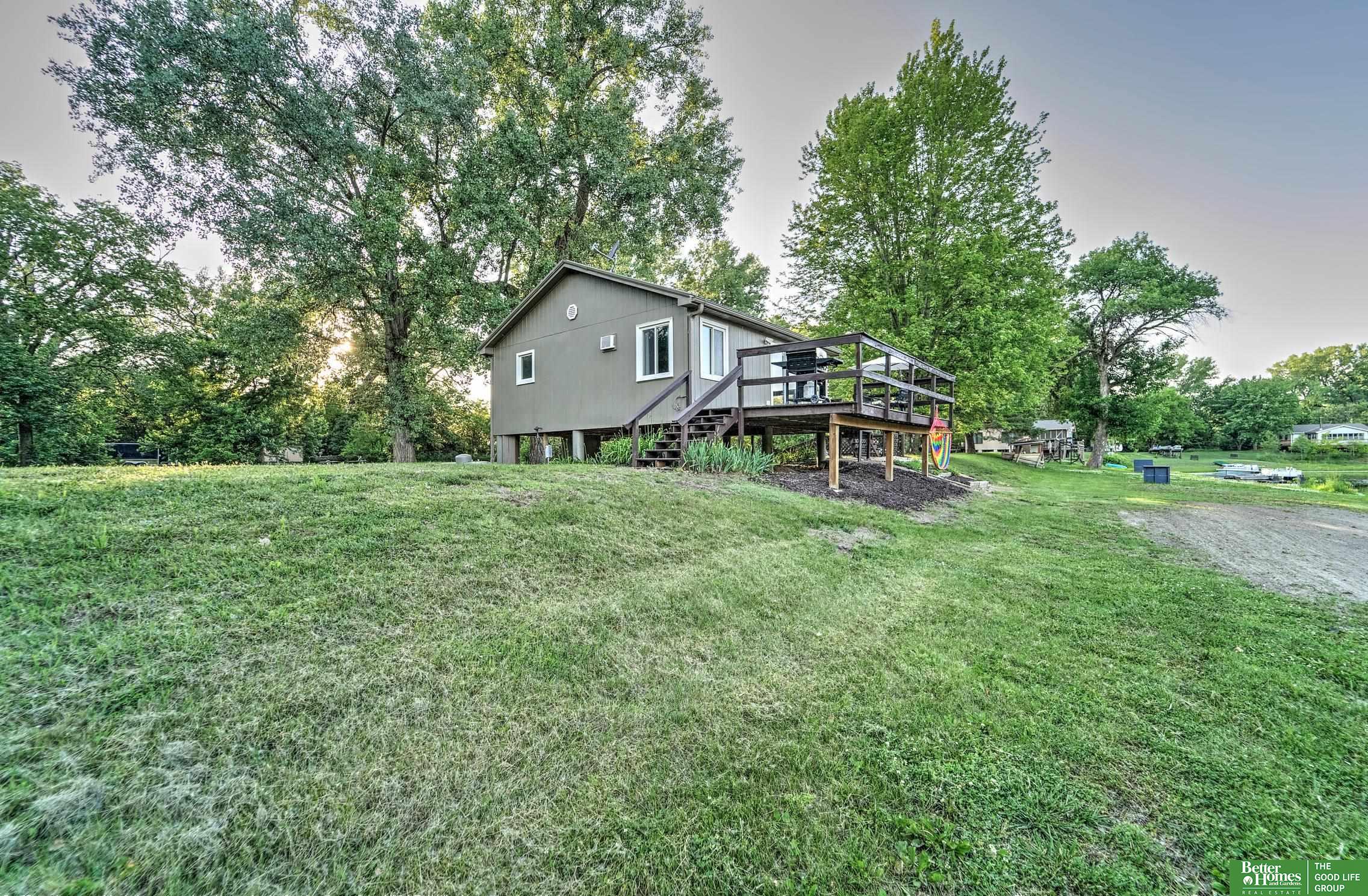 9952 E Hwy 30 Highway # 4