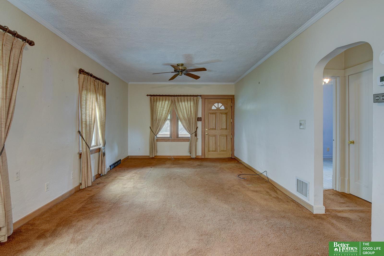 5220 Poppleton Avenue