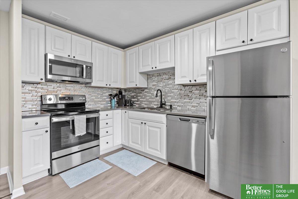 3000 Farnam Street Unit: S2D