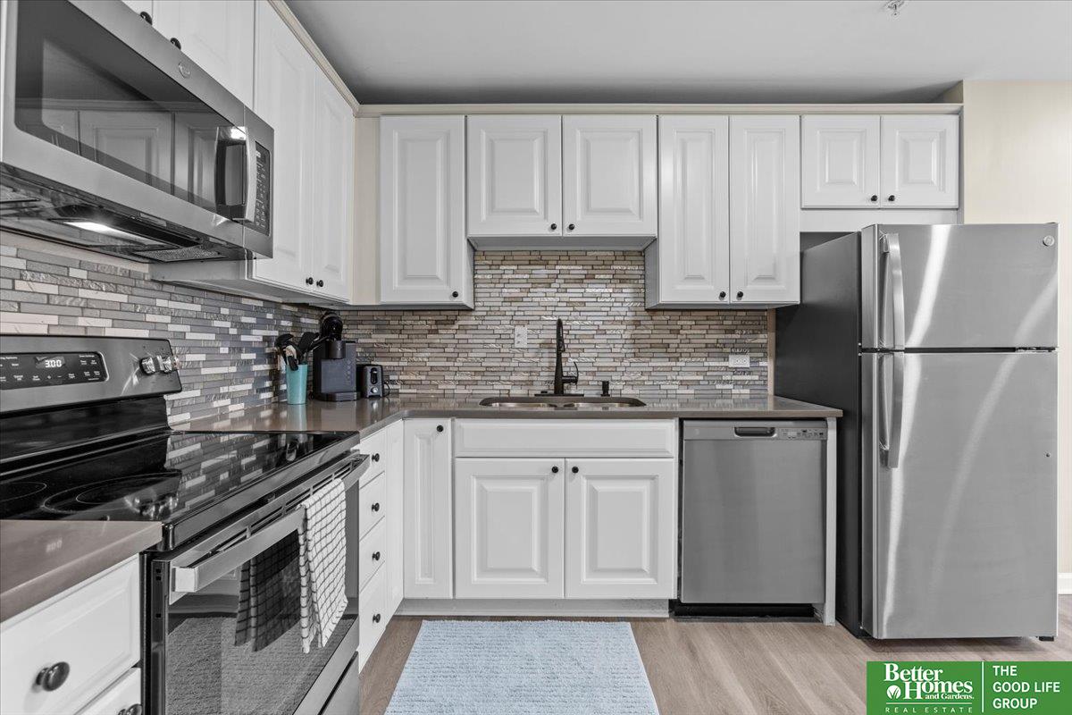3000 Farnam Street Unit: S2D