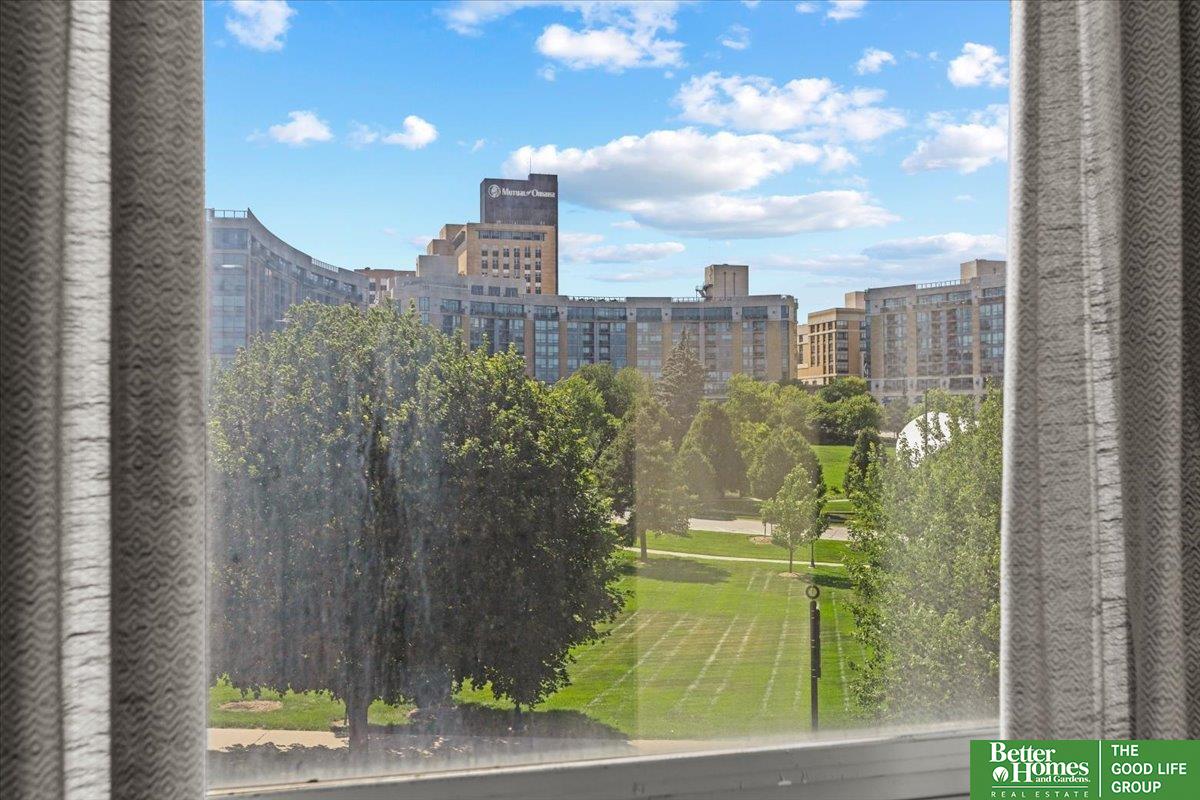 3000 Farnam Street Unit: S2D