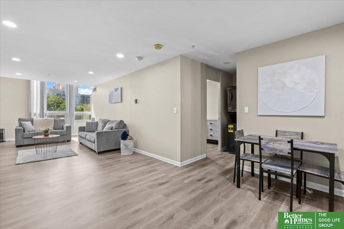 3000 Farnam Street Unit: S2D