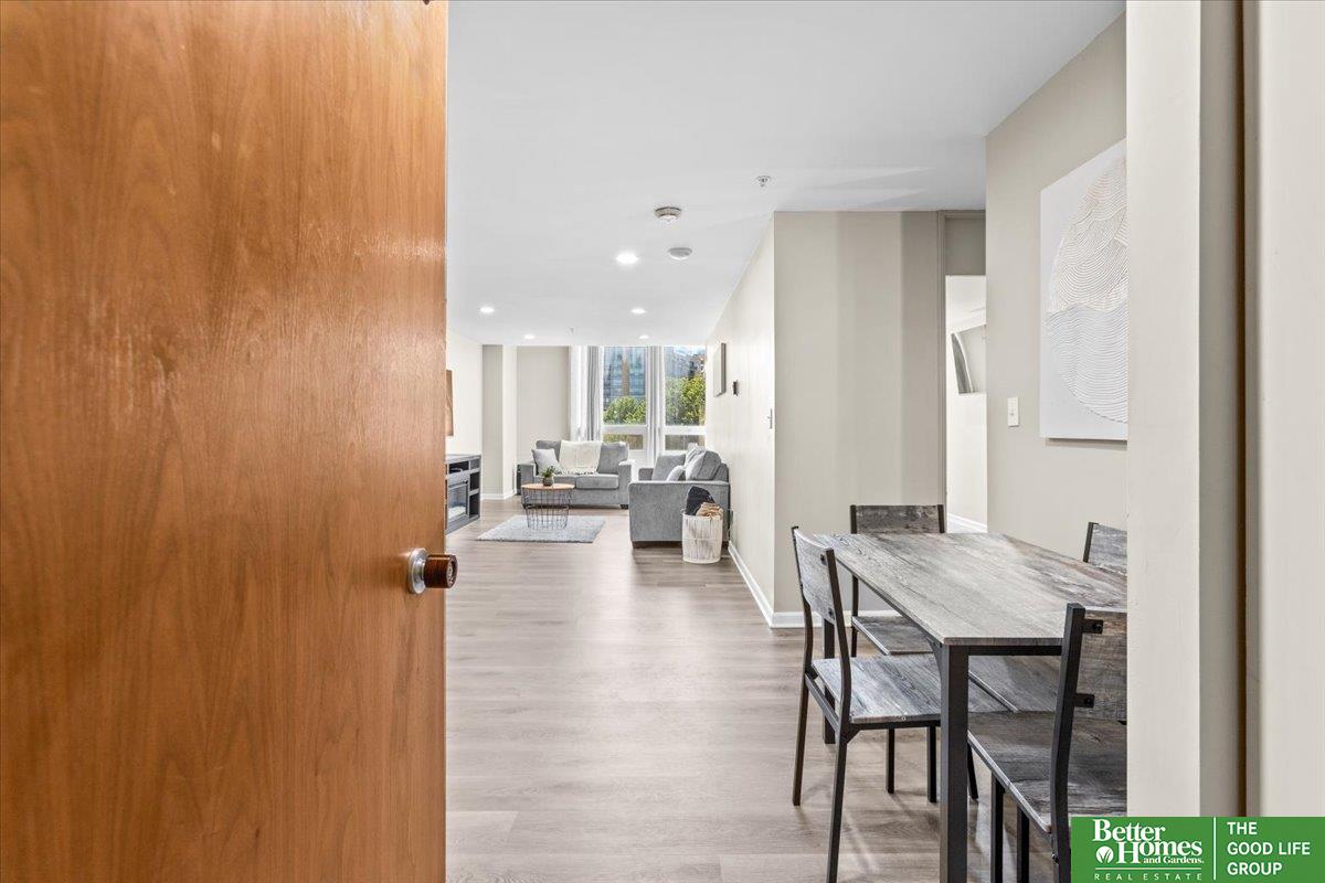 3000 Farnam Street Unit: S2D