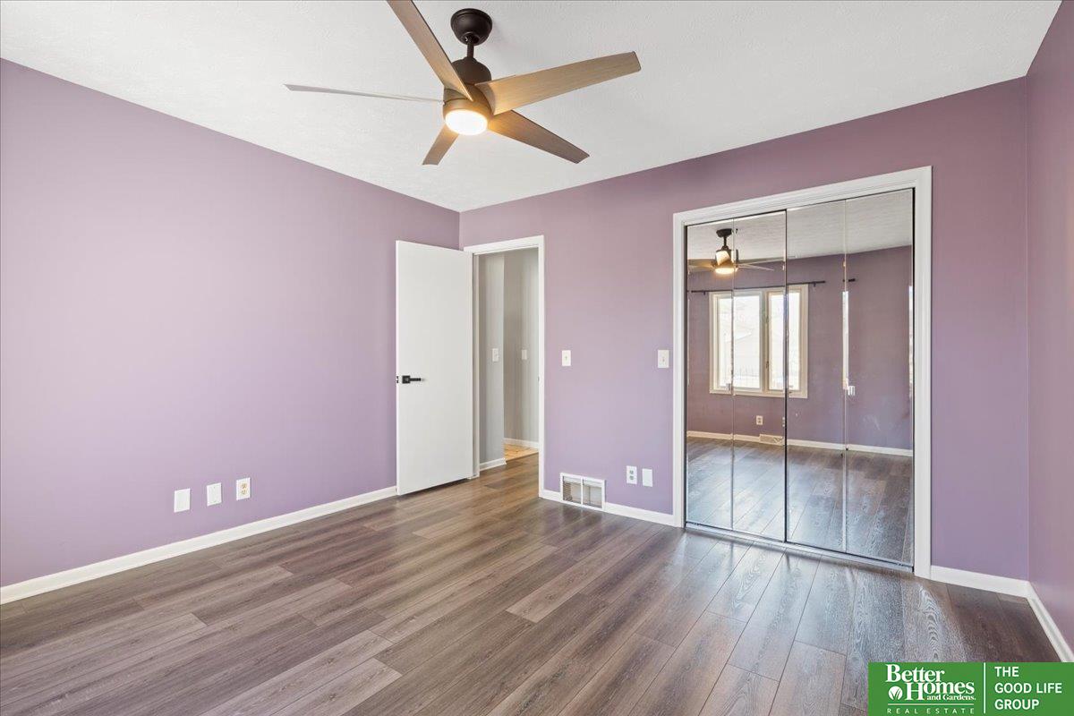 6024 Oakcrest Plaza # 13