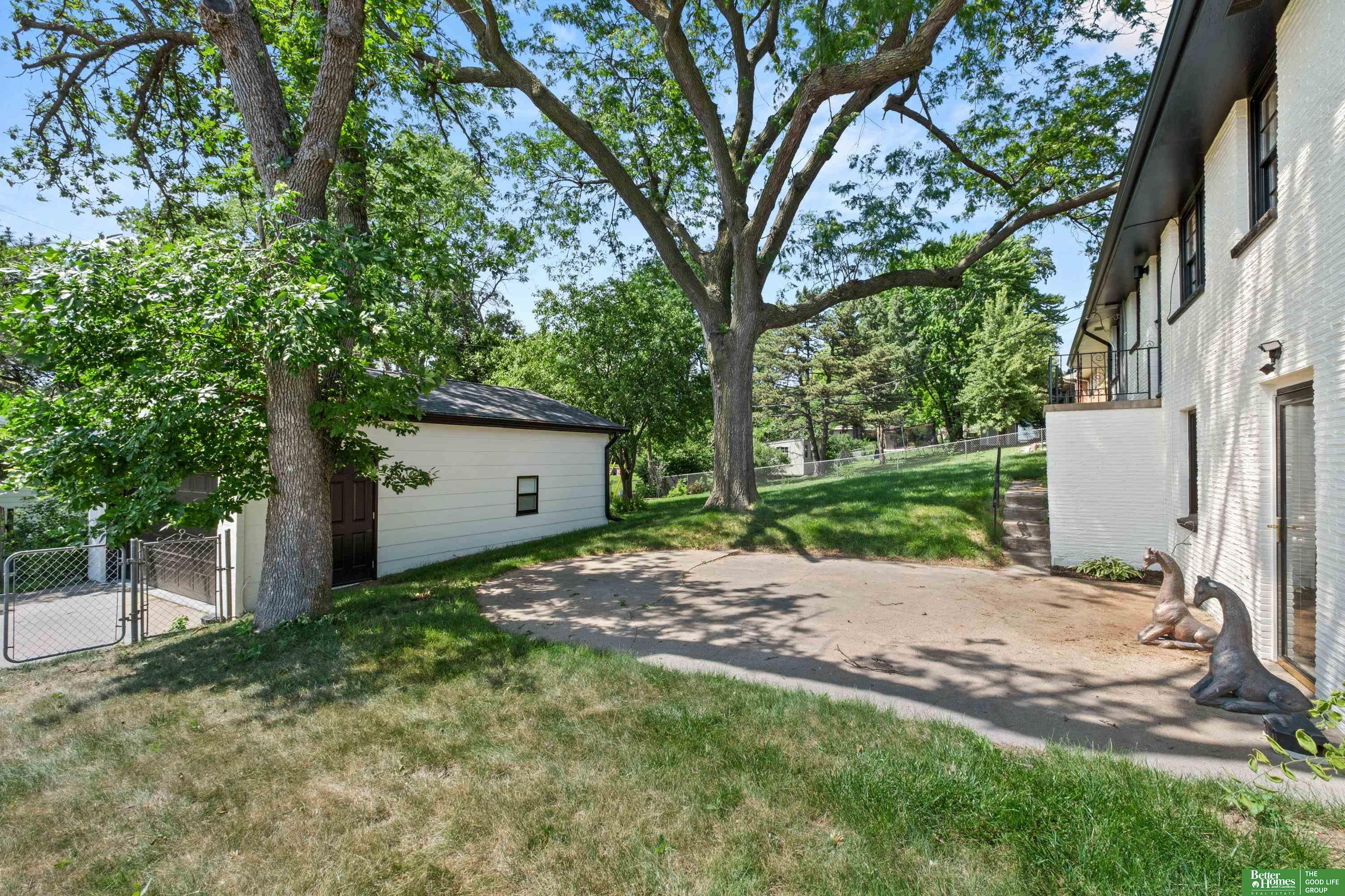 2330 S 90th Street