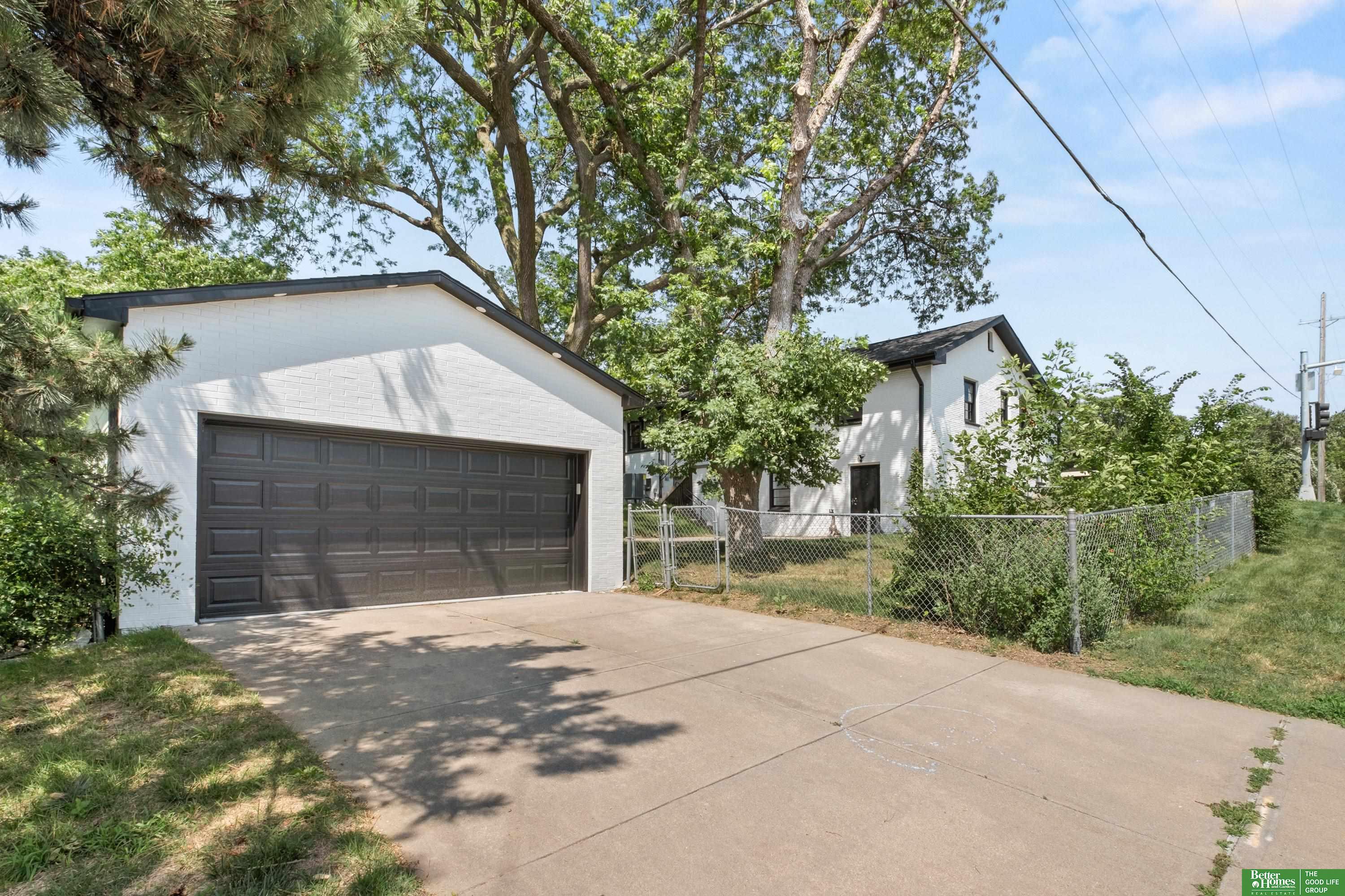 2330 S 90th Street