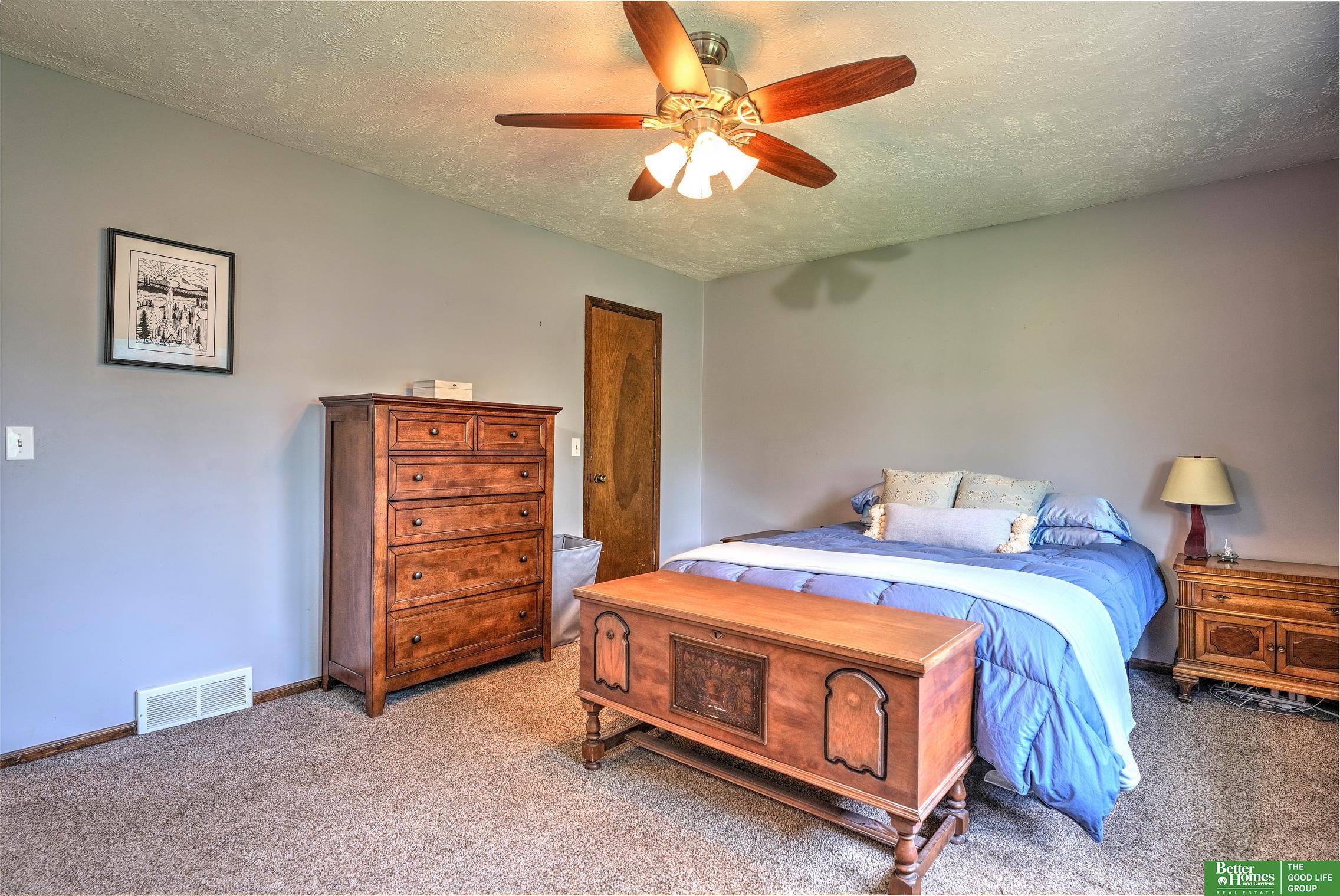 14824 Charles Plaza