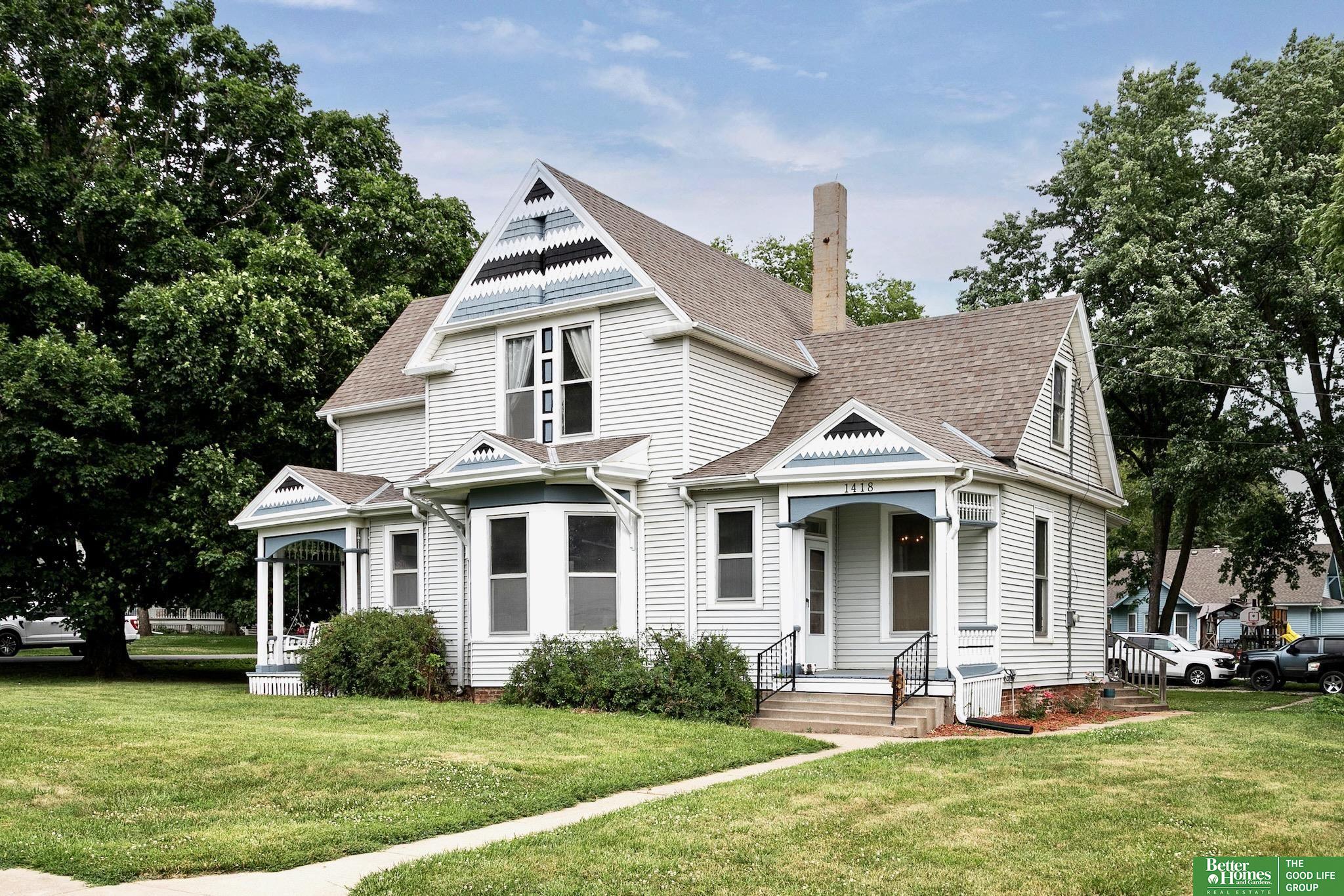 1418 Monroe Street