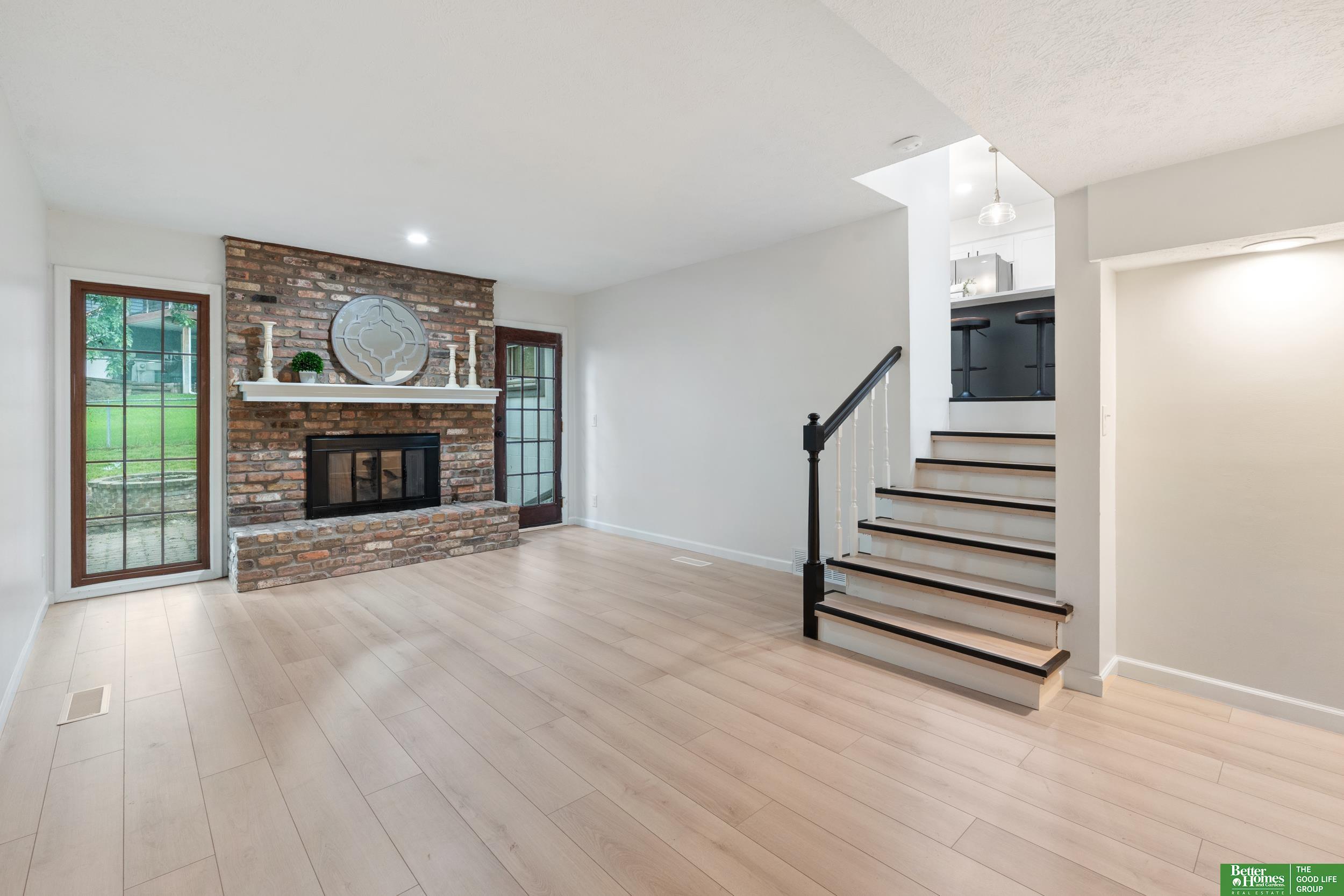 203 S 150th Circle