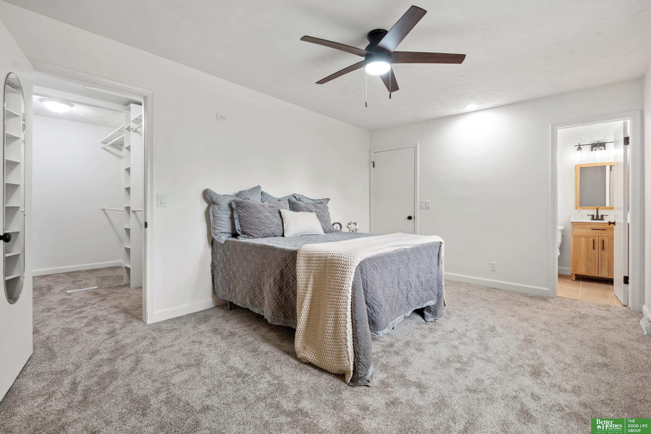 203 S 150th Circle