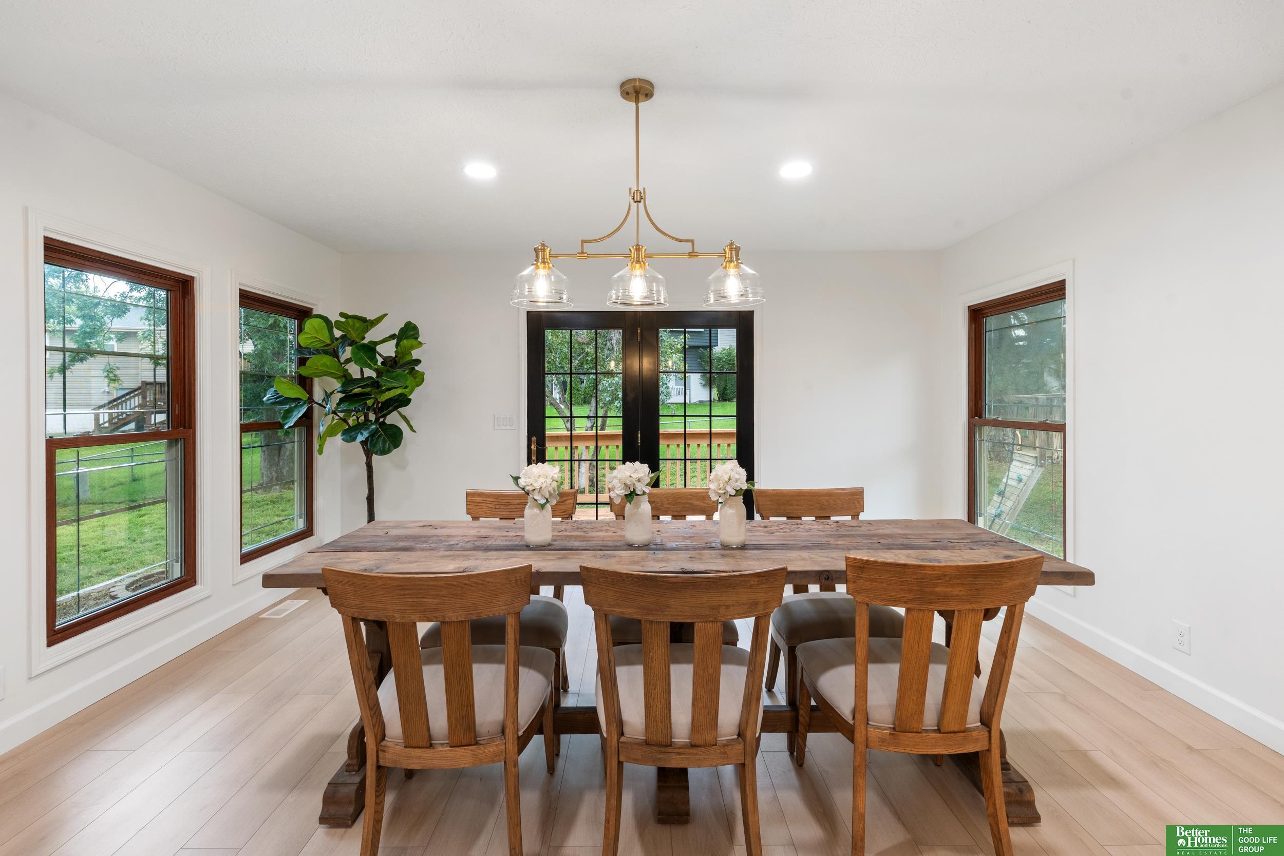 203 S 150th Circle