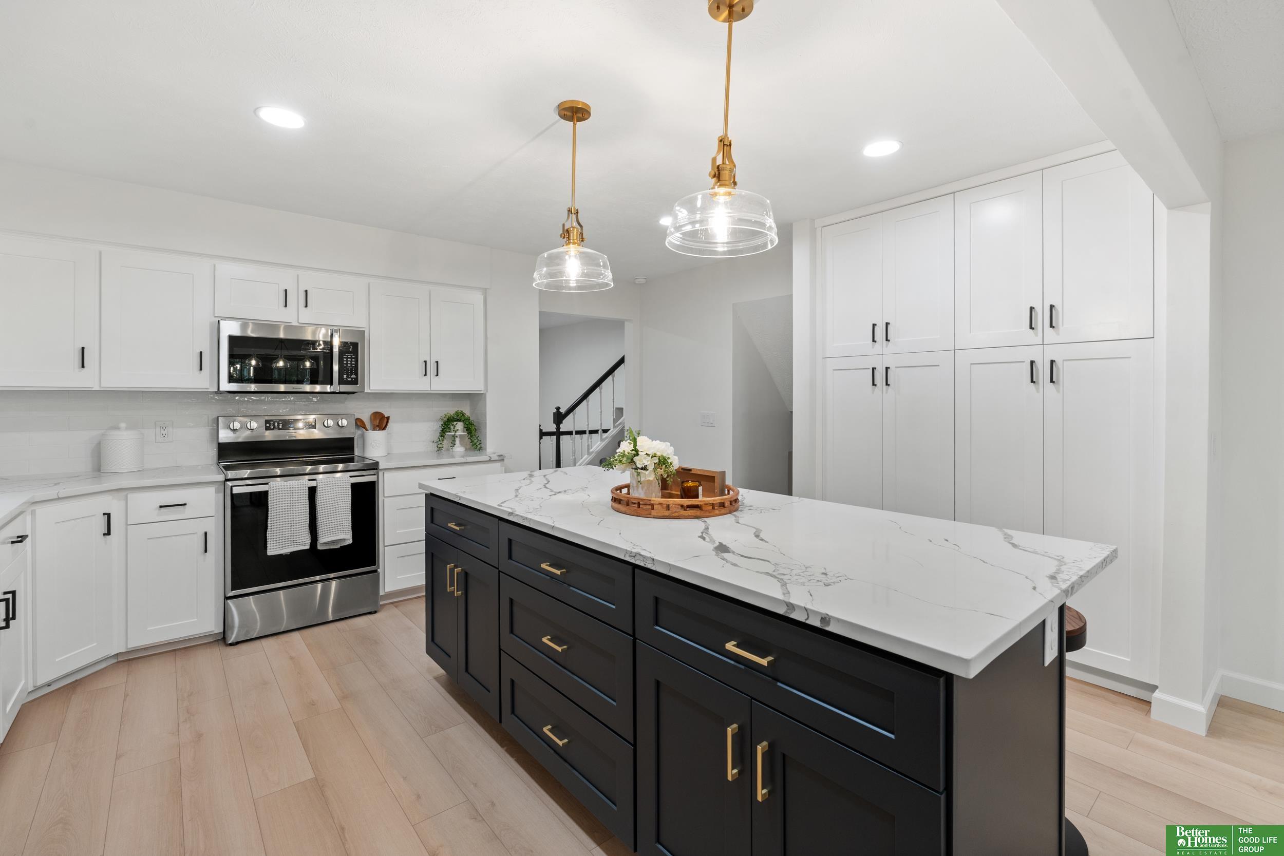 203 S 150th Circle