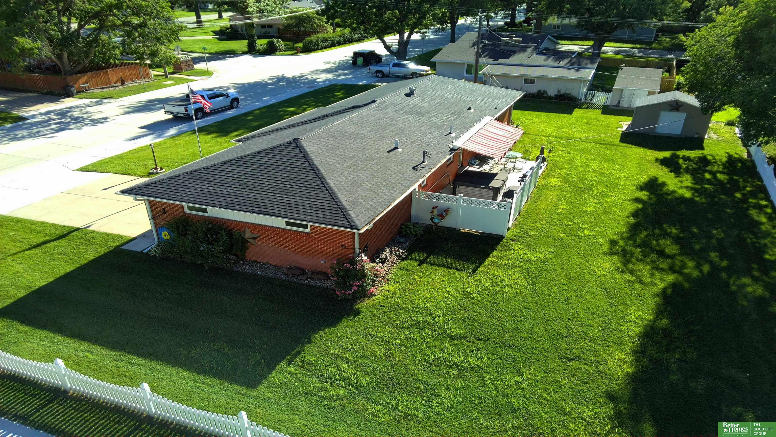8 Arbor Court