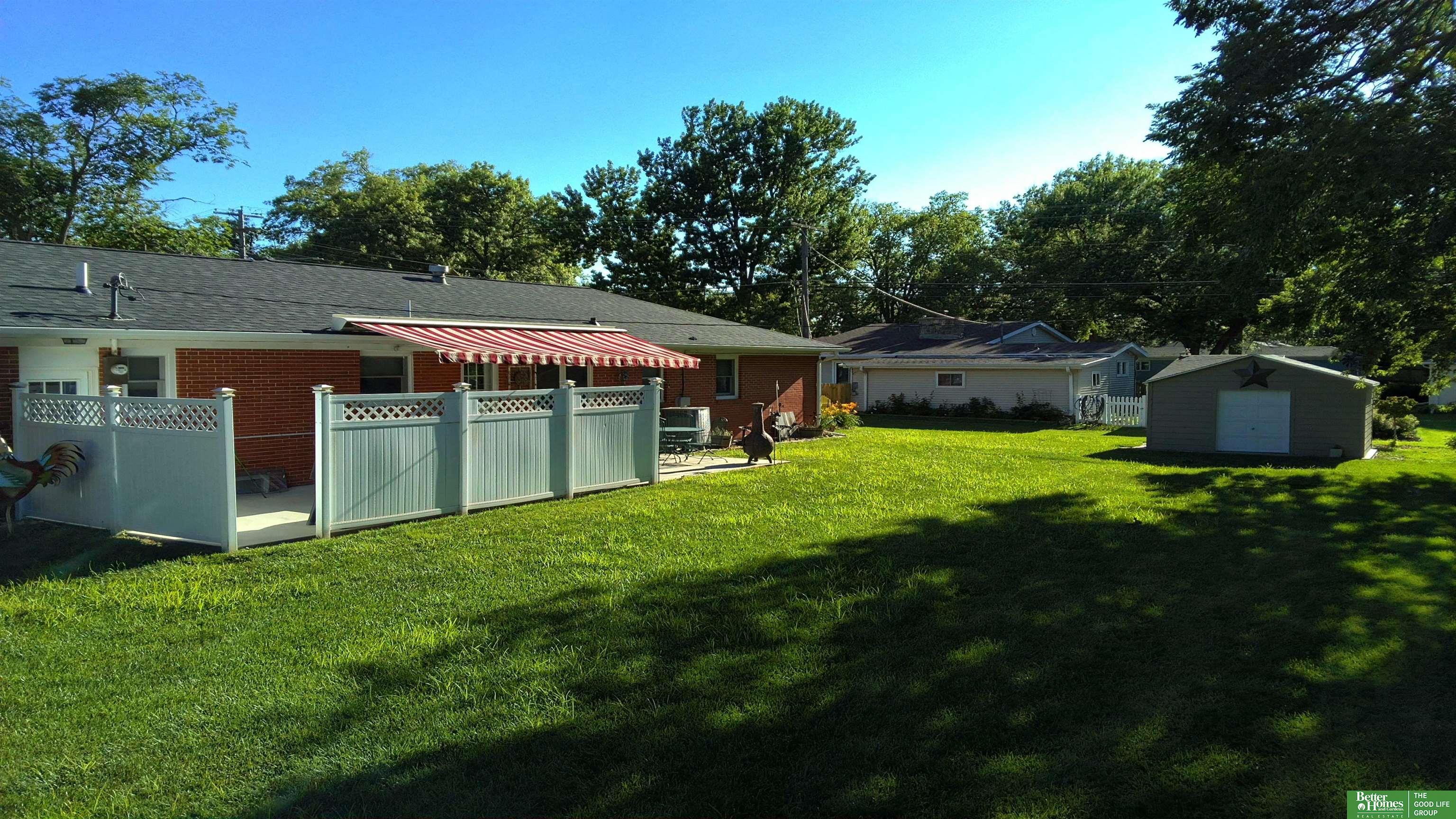 8 Arbor Court