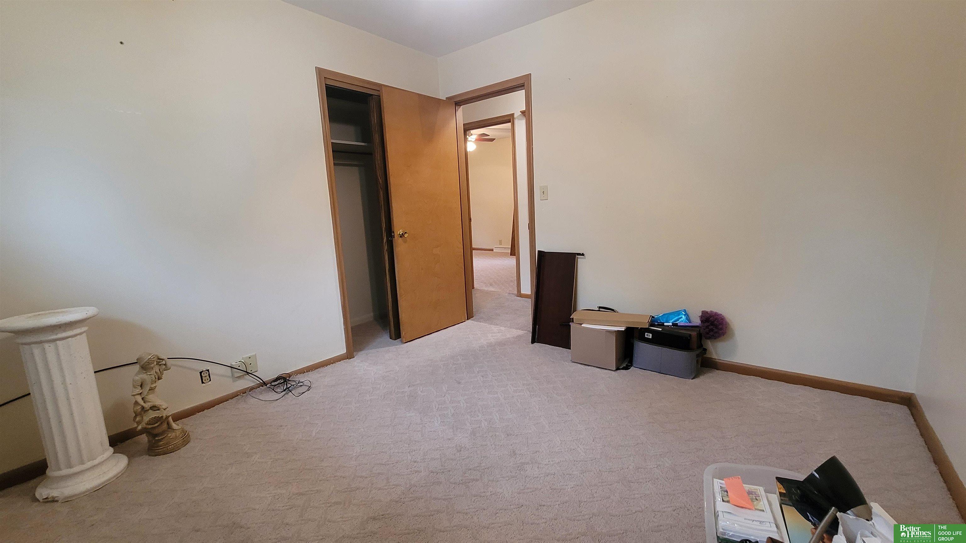 8 Arbor Court