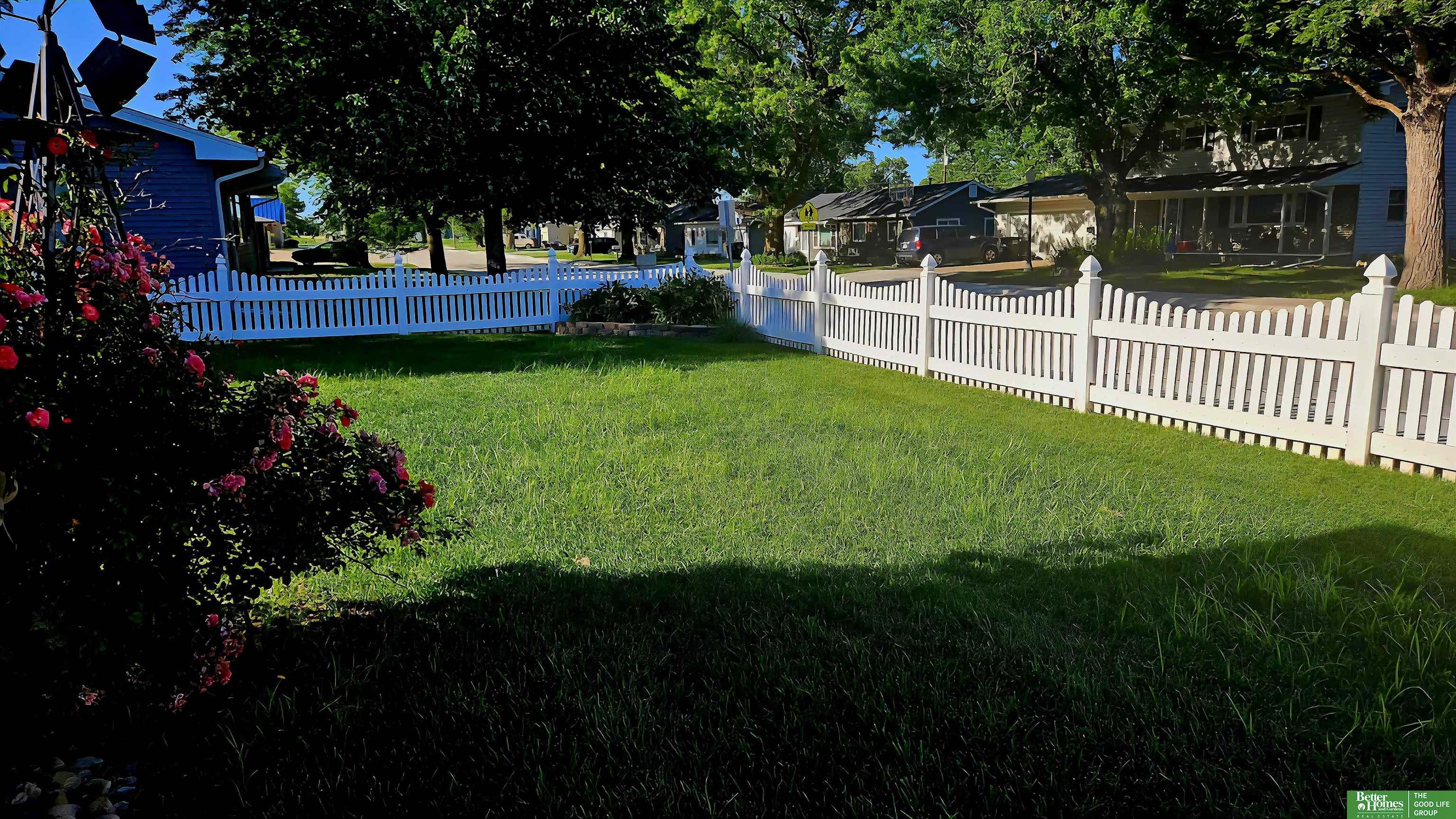 8 Arbor Court