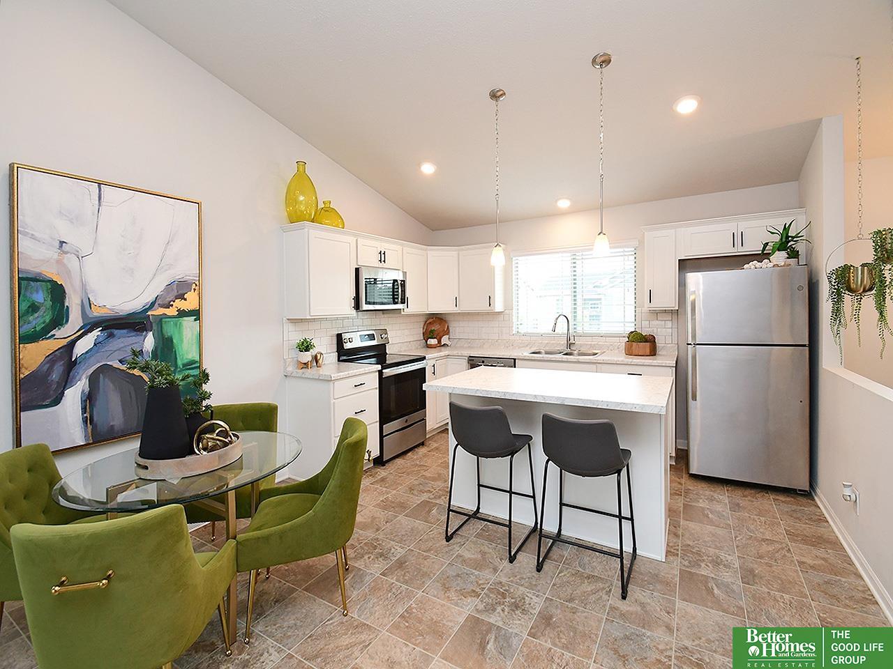 7758 N 88th Street