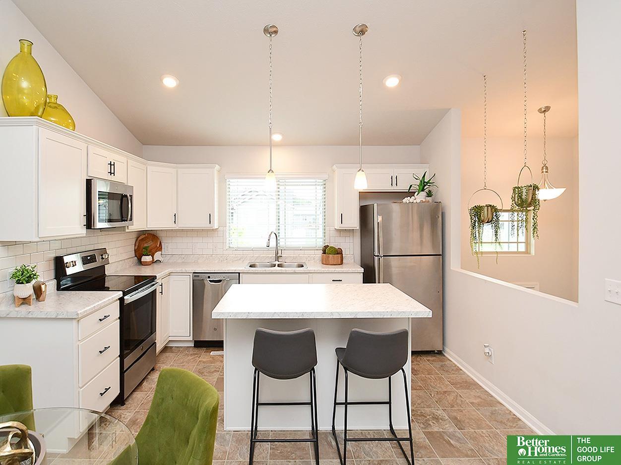 7758 N 88th Street