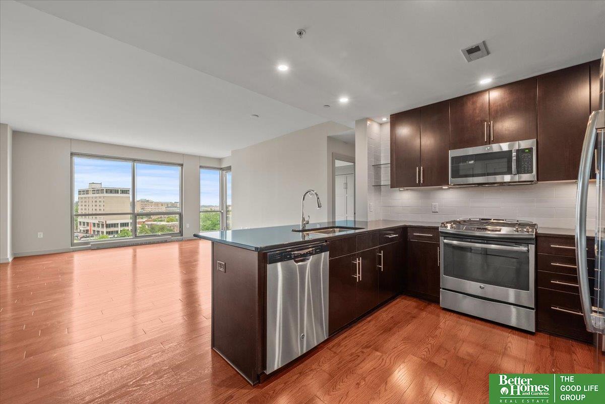3200 Farnam Court # 3503