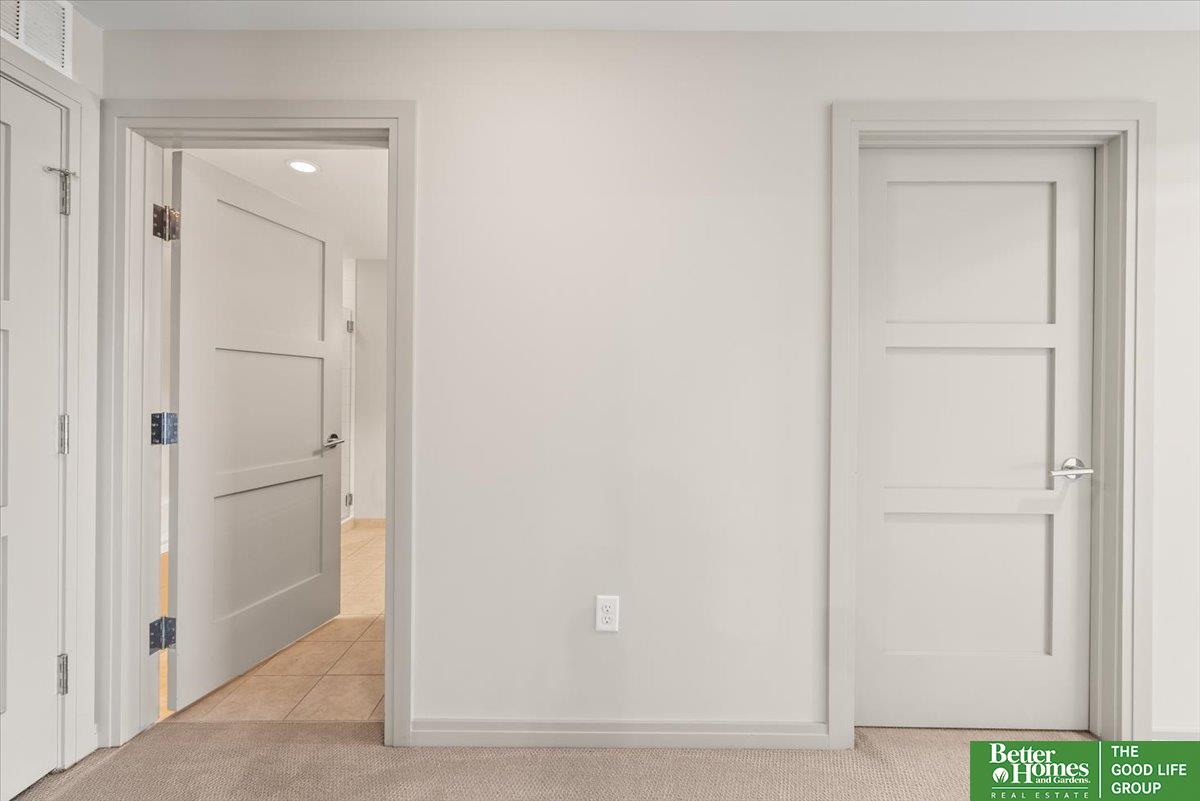 3200 Farnam Court # 3503