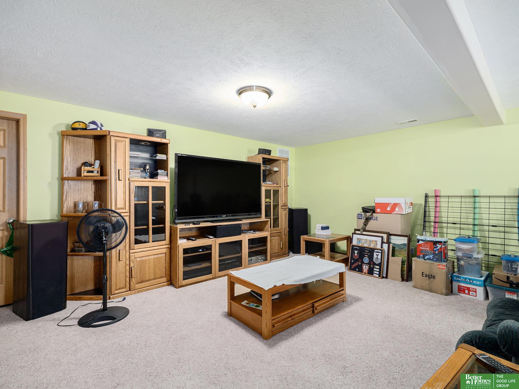 15752 Howell Circle