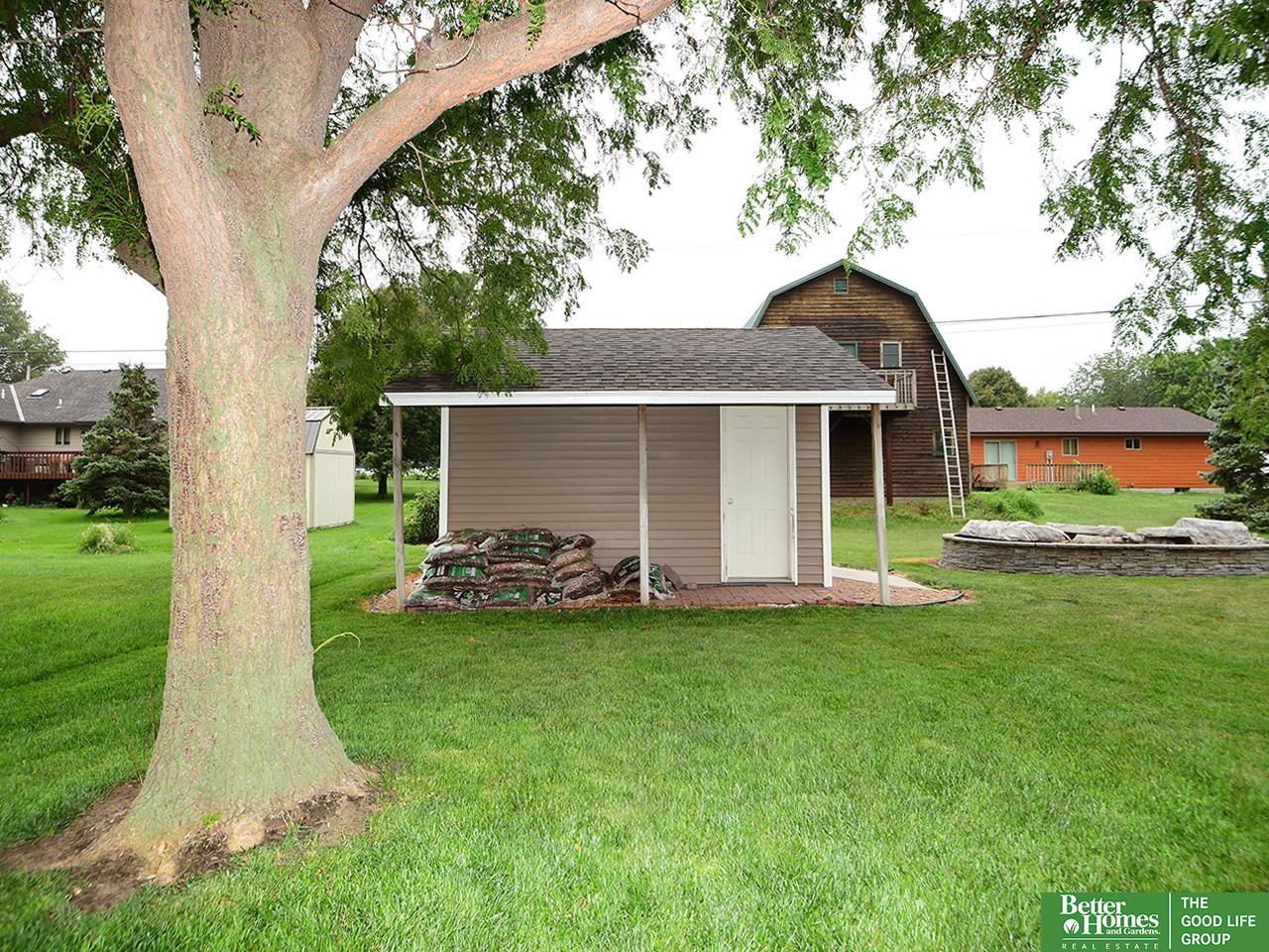 755 5th Street