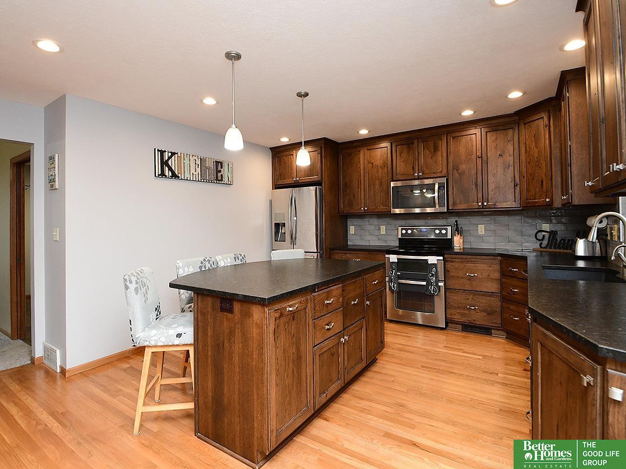 755 5th Street